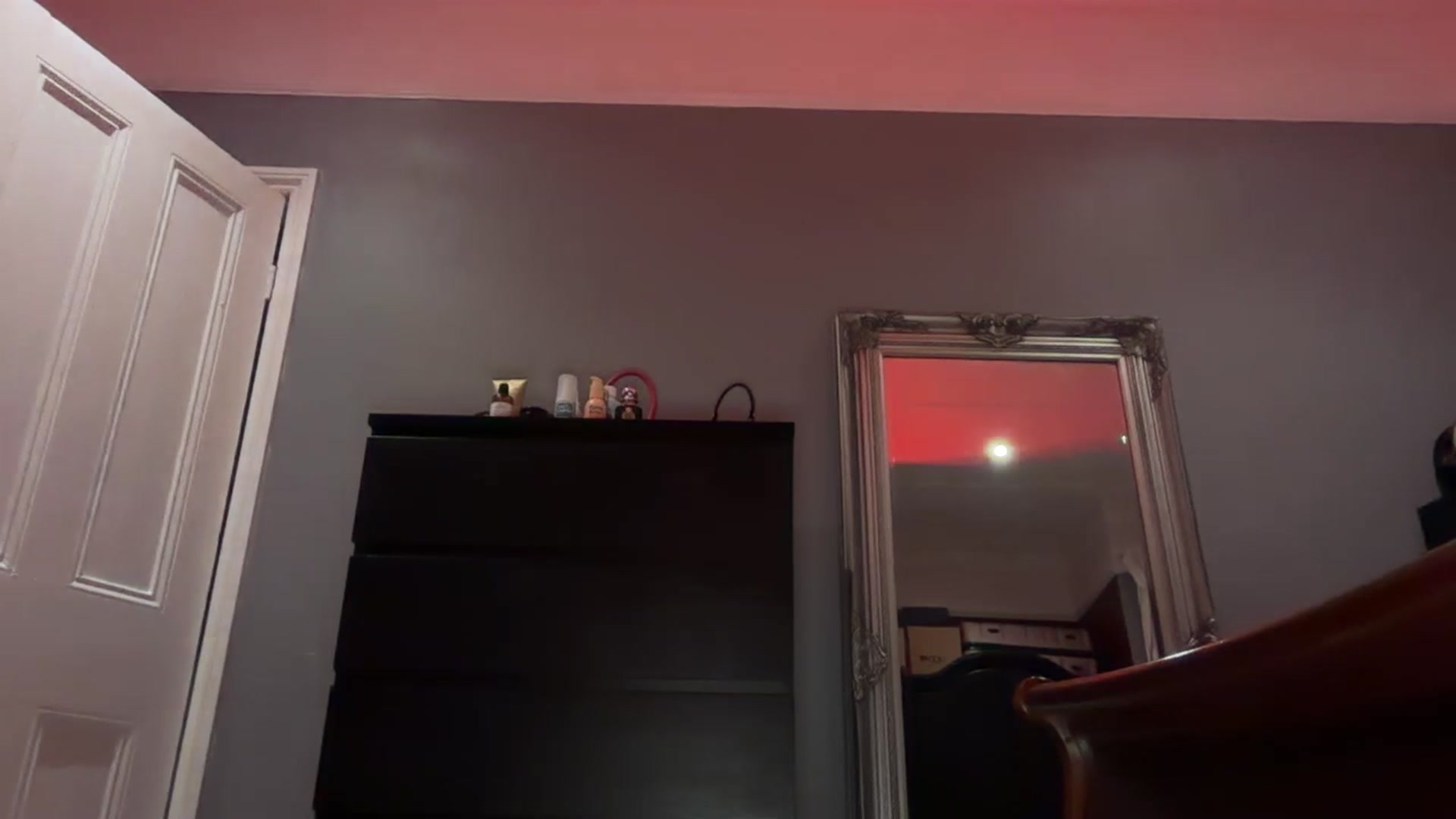 Gallery image thumbnail from Jade_Noir53's myfreecams stream on, 01/04/2026, 19:26 image 18 of 20