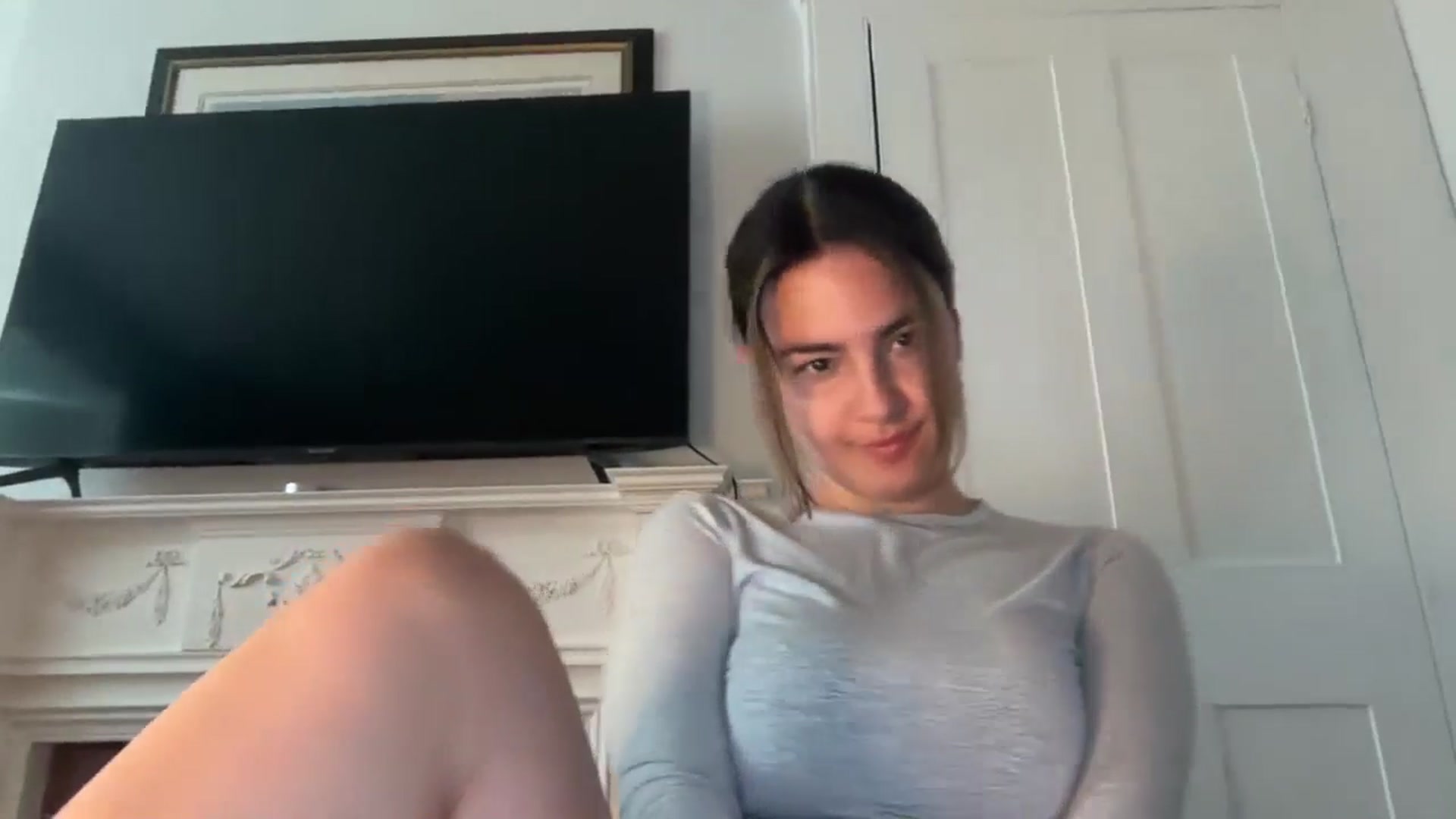Gallery image thumbnail from Jade_Noir53's myfreecams stream on, 04/04/2026, 17:34 image 3 of 20