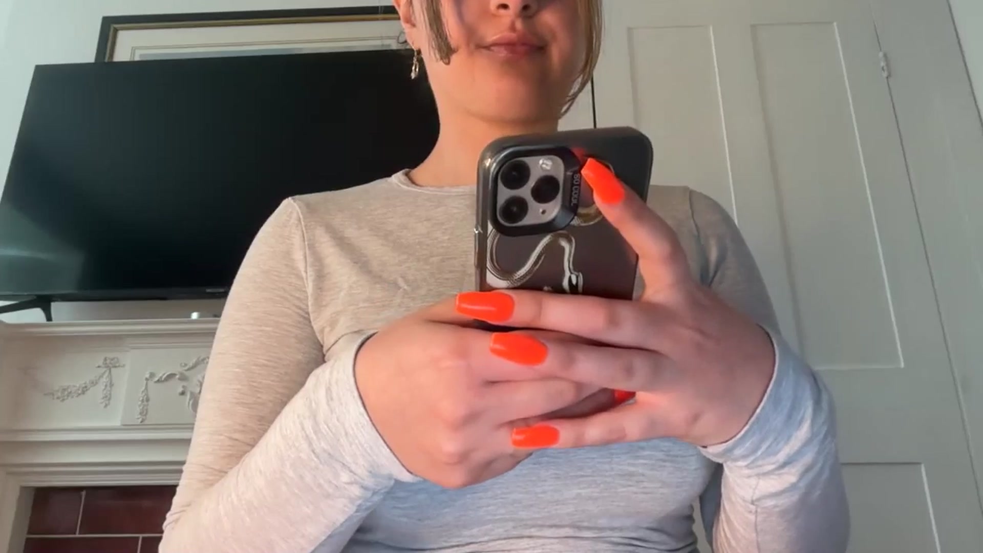 Gallery image thumbnail from Jade_Noir53's myfreecams stream on, 04/04/2026, 17:34 image 2 of 20