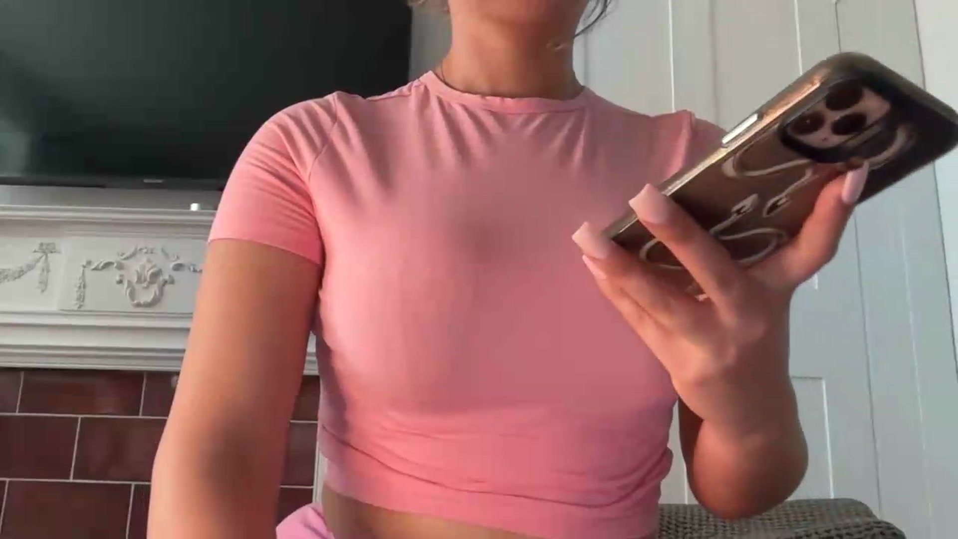 Gallery image thumbnail from Jade_Noir53's myfreecams stream on, 05/23/2026, 17:57 image 20 of 20