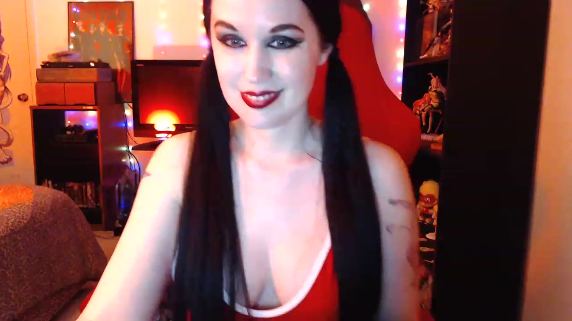Gallery image thumbnail from Jade_Starr's myfreecams stream on, 12/24/2022, 03:45 image 15 of 20