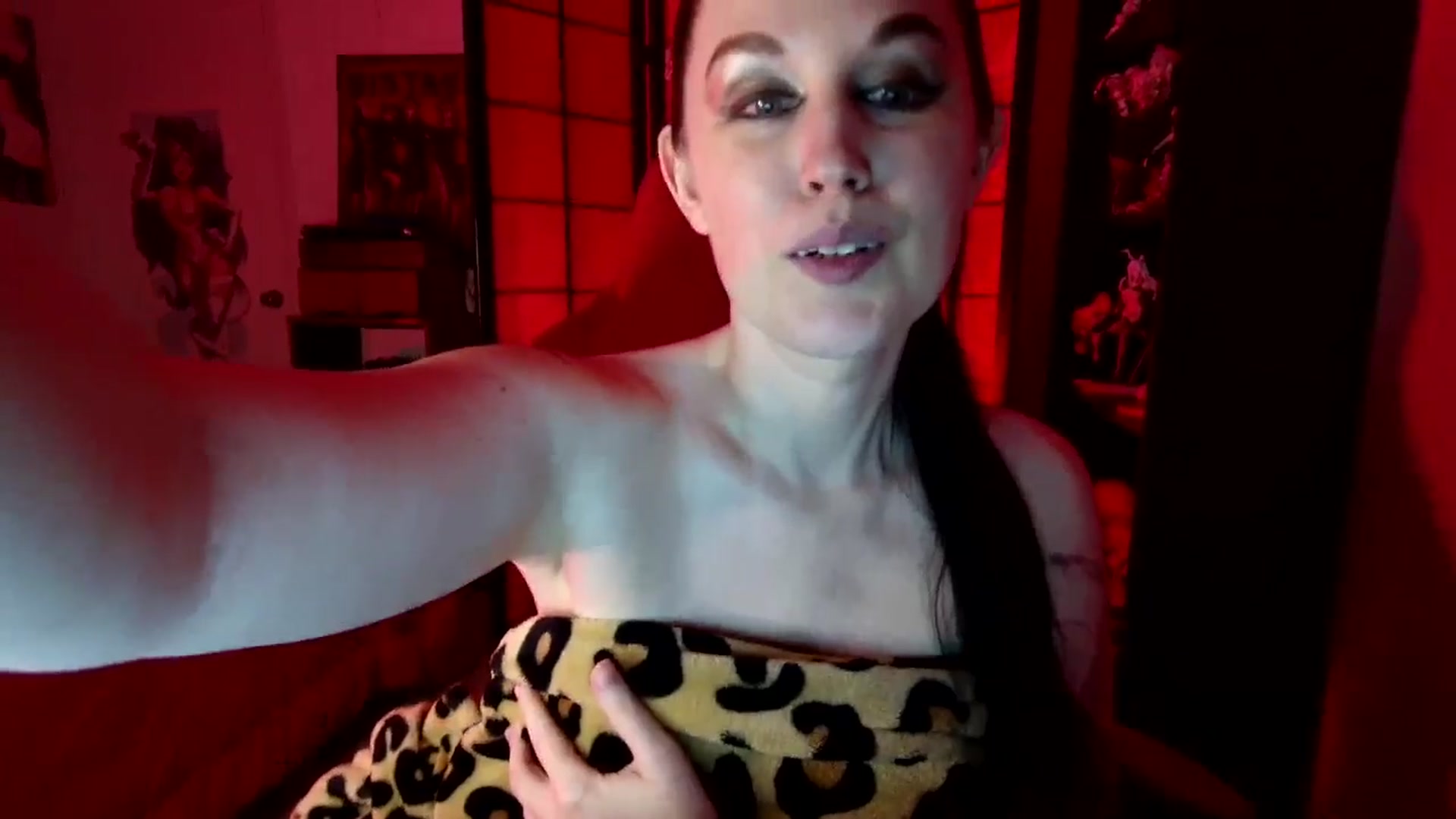 Gallery image thumbnail from Jade_Starr's myfreecams stream on, 08/25/2024, 13:04 image 6 of 20