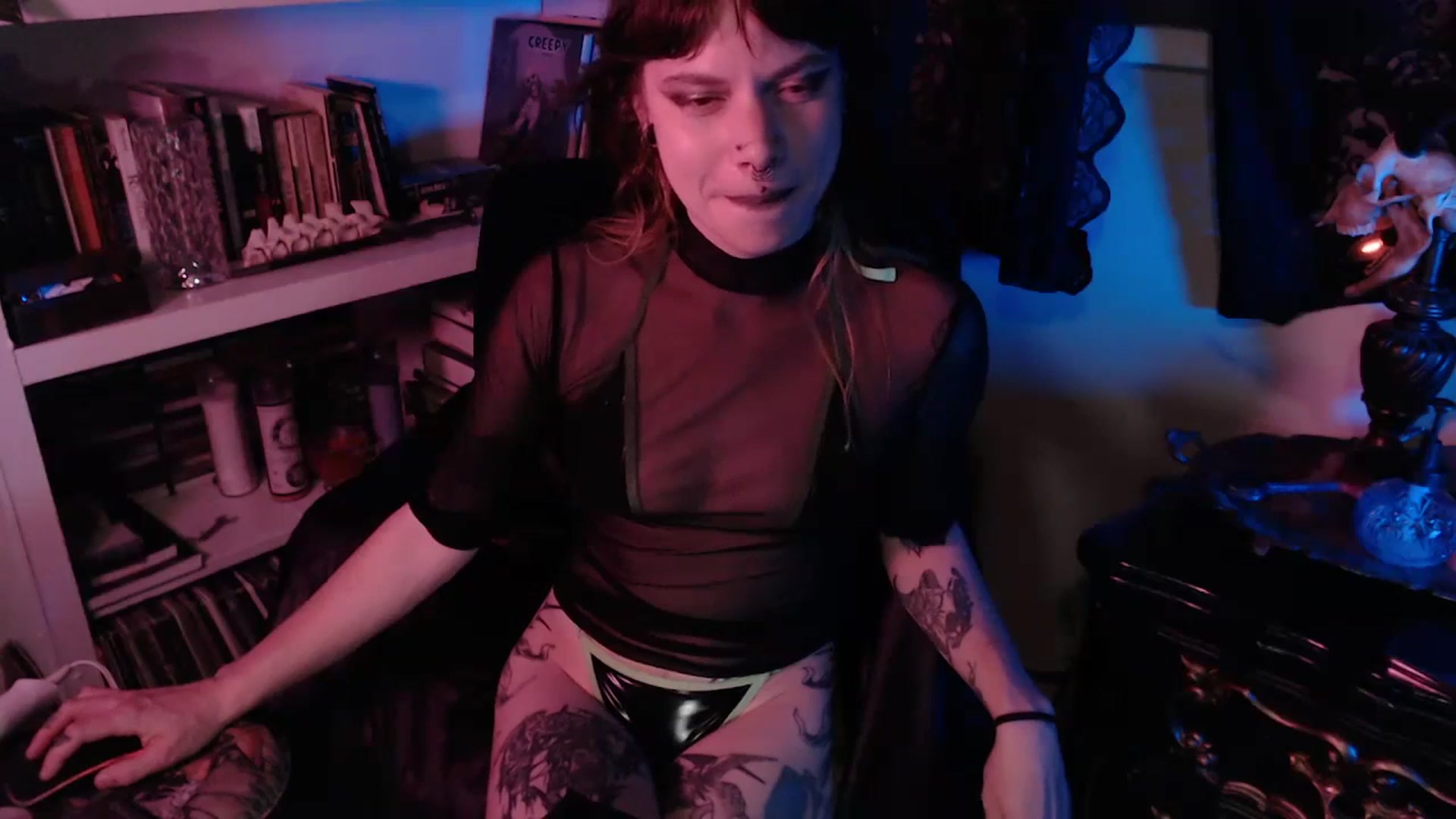 Gallery image thumbnail from Jade_Wraith's myfreecams stream on, 03/31/2025, 08:03 image 10 of 20