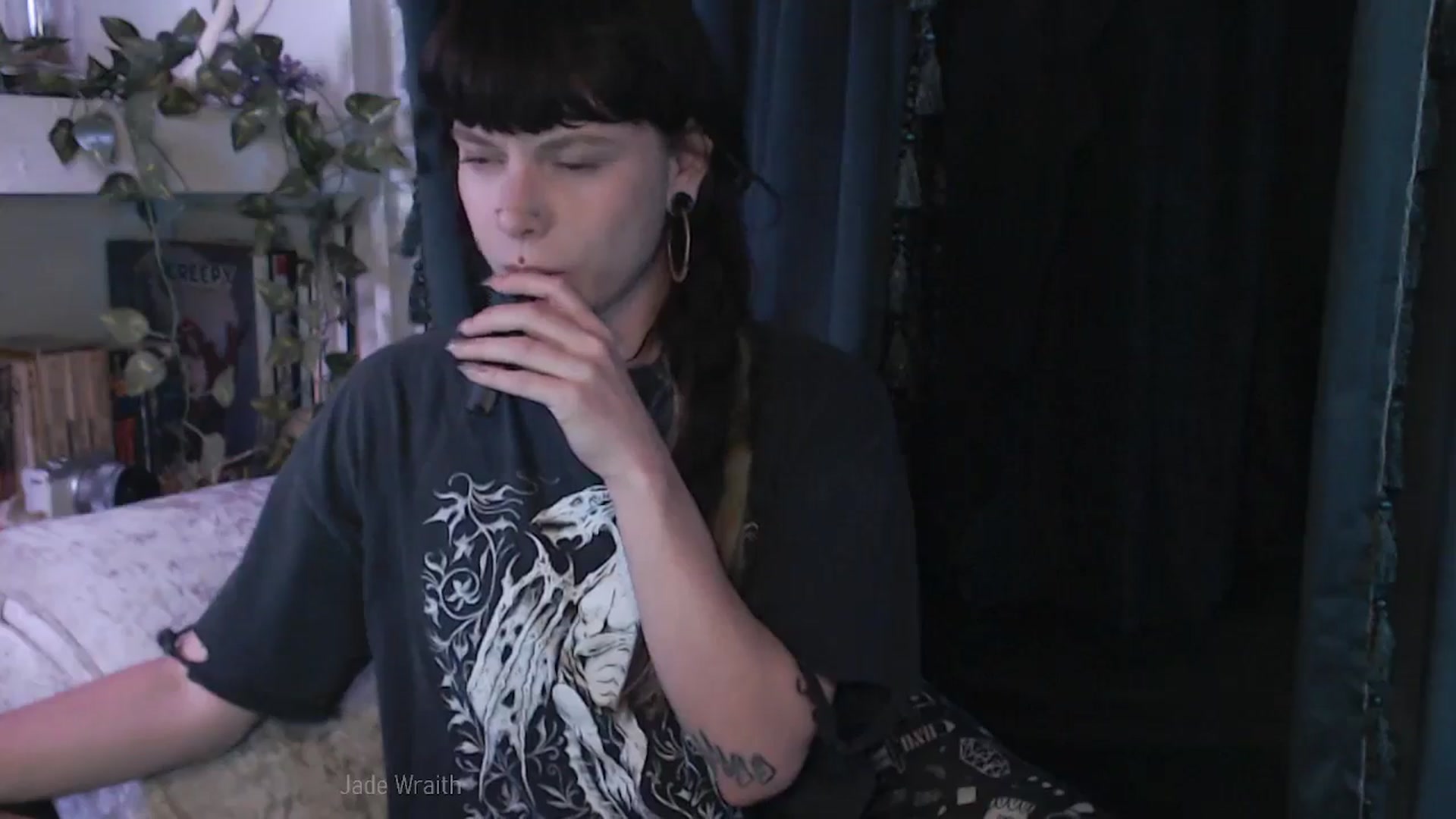 Gallery image thumbnail from Jade_Wraith's myfreecams stream on, 06/17/2025, 05:17 image 3 of 20