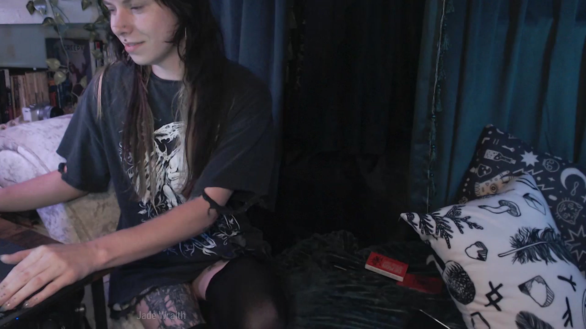 Gallery image thumbnail from Jade_Wraith's myfreecams stream on, 06/17/2025, 07:09 image 1 of 20