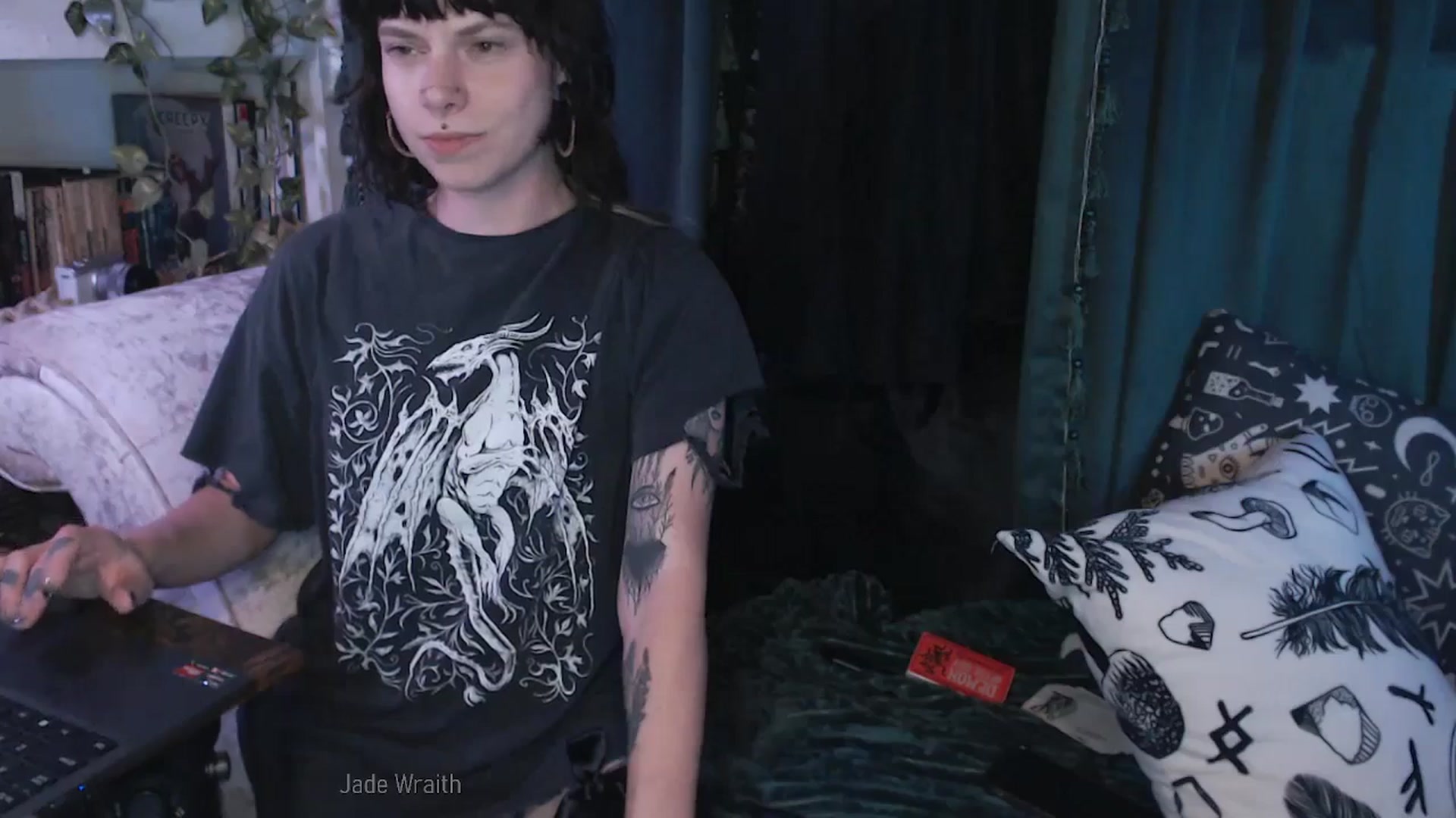 Gallery image thumbnail from Jade_Wraith's myfreecams stream on, 06/17/2025, 07:09 image 8 of 20