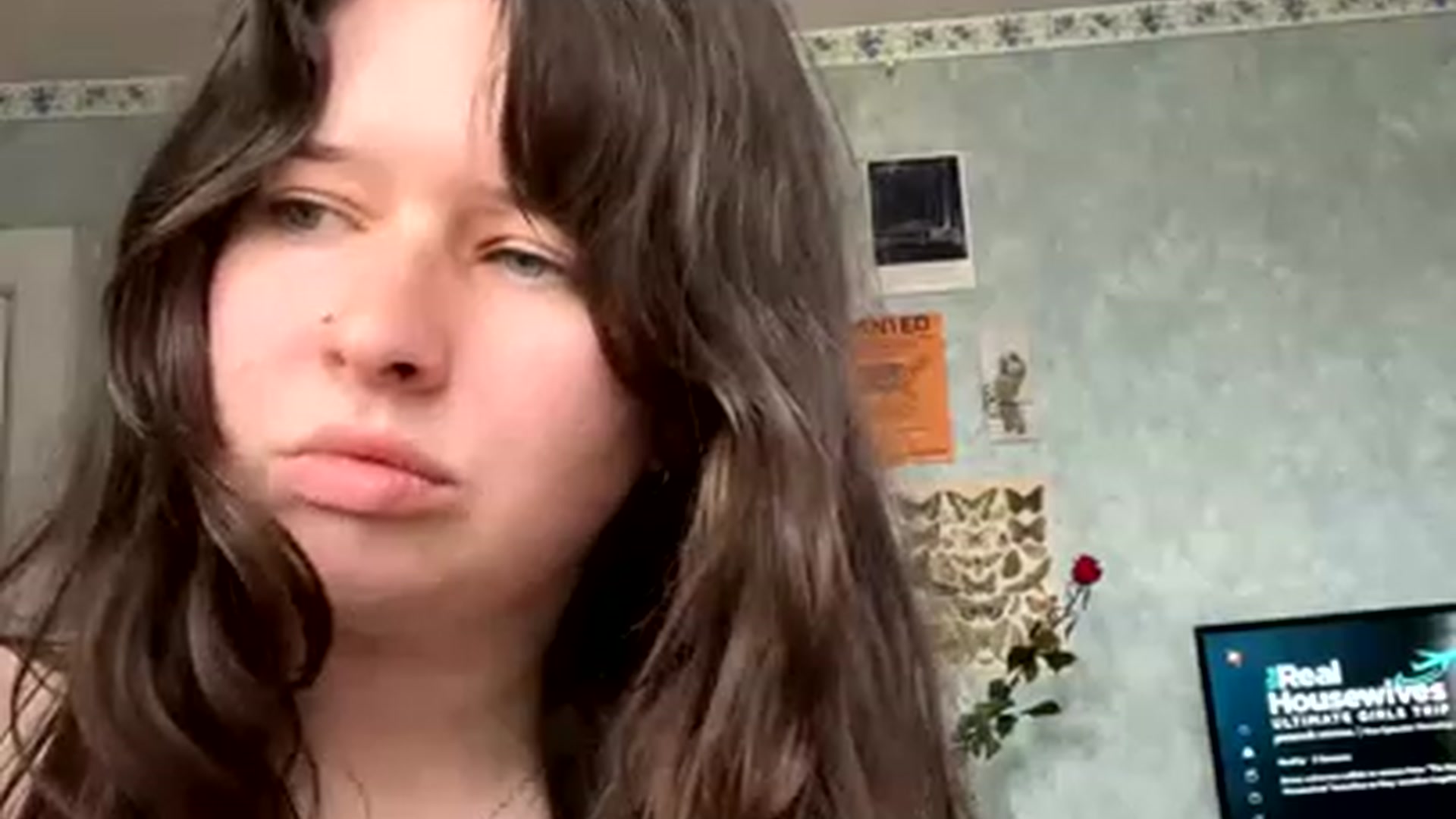 Gallery image thumbnail from Jade_babe69's myfreecams stream on, 04/06/2023, 18:22 image 11 of 20
