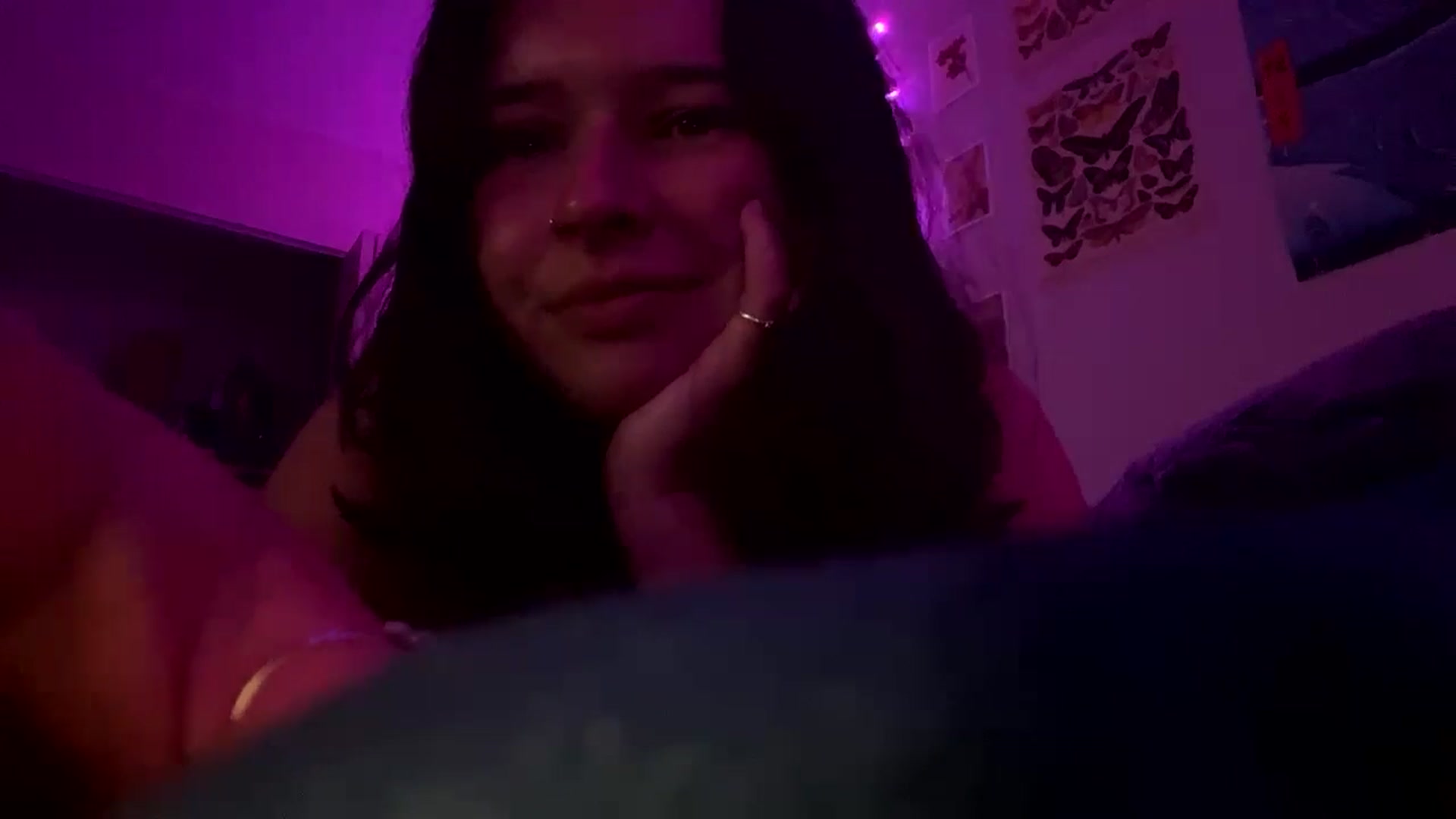 Gallery image thumbnail from Jade_babe69's myfreecams stream on, 08/08/2024, 08:11 image 6 of 20