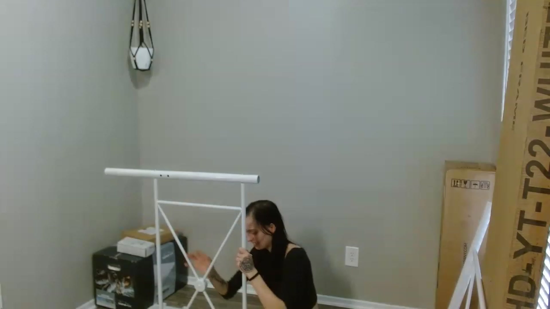 Gallery image thumbnail from Jadelinn's myfreecams stream on, 11/16/2022, 16:23 image 11 of 20