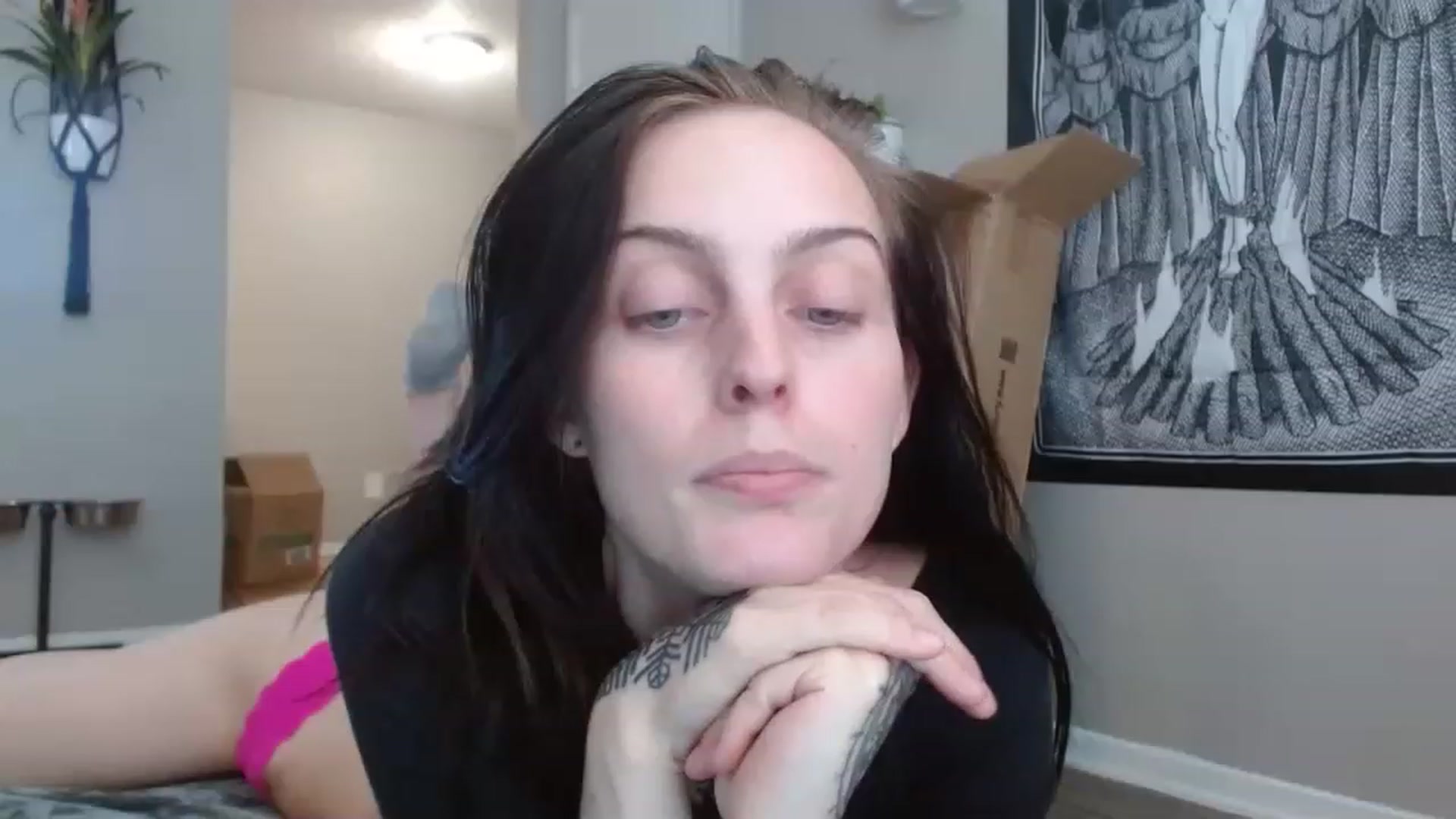 Gallery image thumbnail from Jadelinn's myfreecams stream on, 11/16/2022, 17:55 image 17 of 20