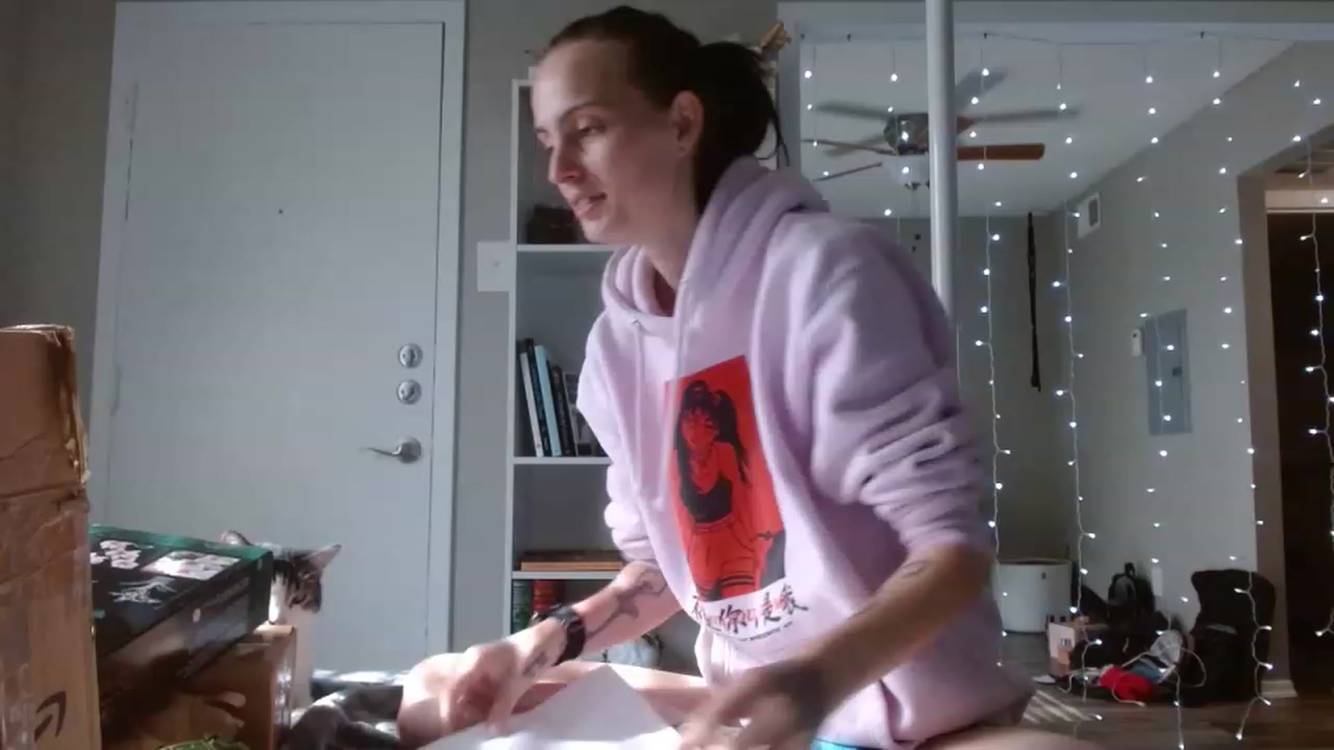 Gallery image thumbnail from Jadelinn's myfreecams stream on, 11/18/2022, 18:21 image 1 of 20