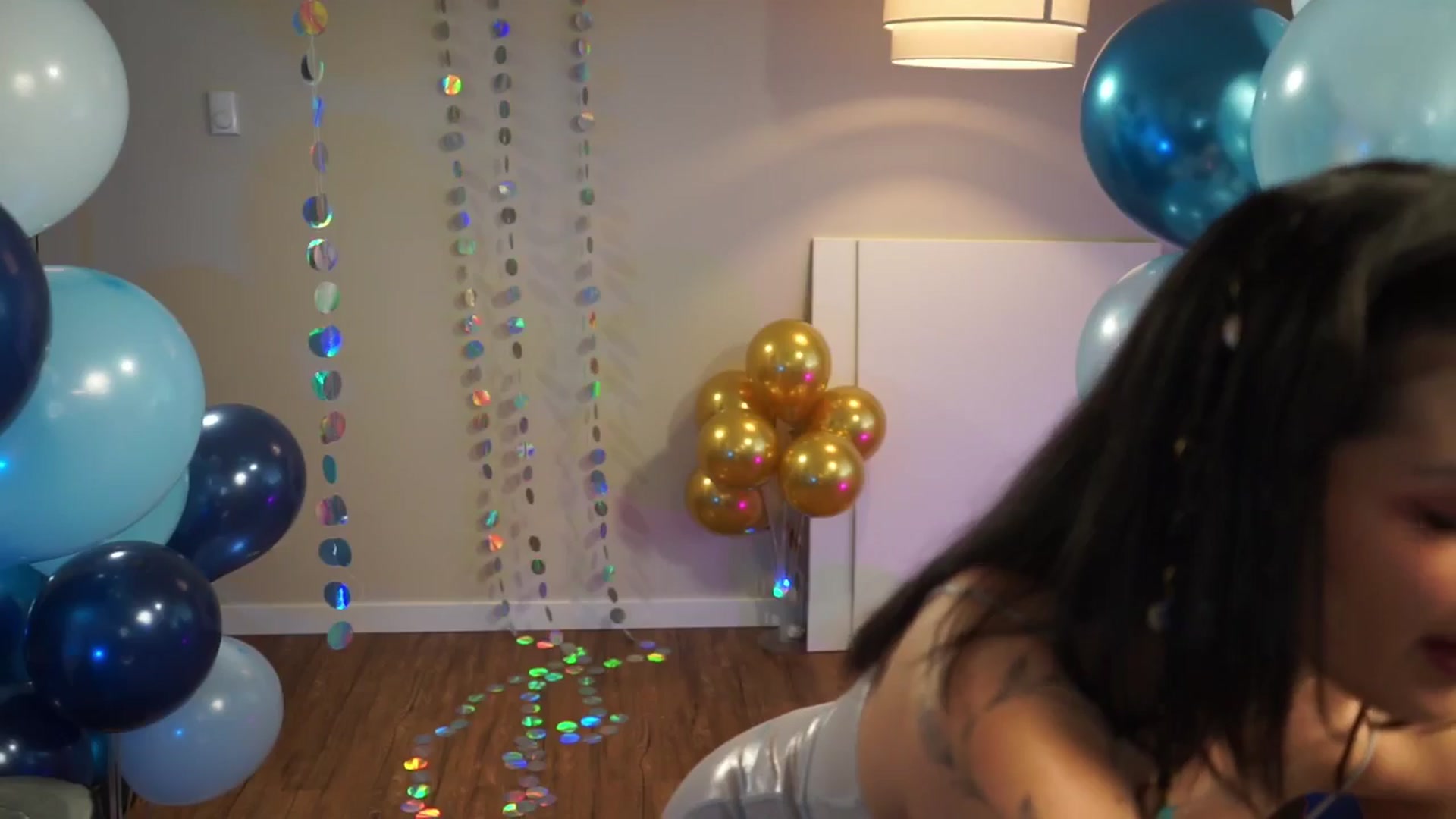 Gallery image thumbnail from Jadeperez_'s myfreecams stream on, 04/21/2025, 01:20 image 6 of 20