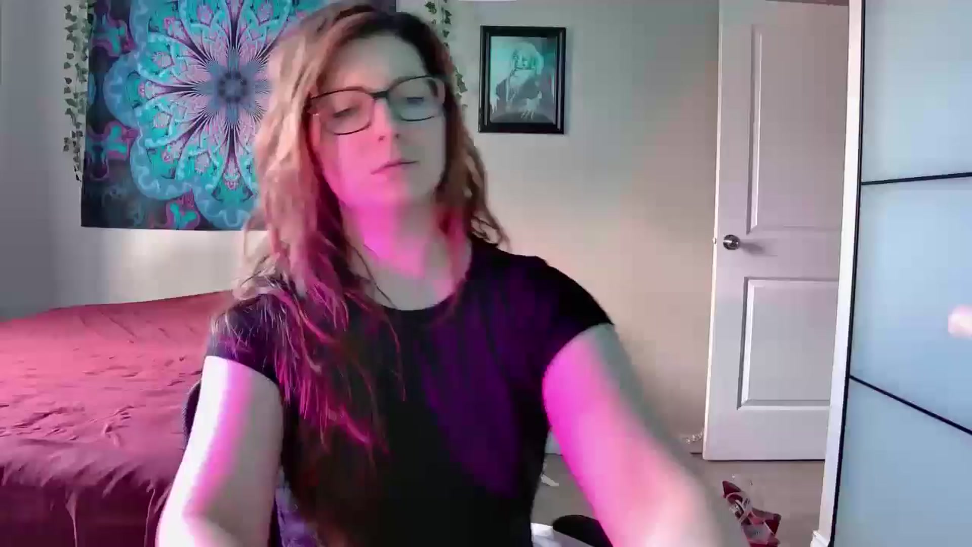Gallery image thumbnail from JadexGoddess's myfreecams stream on, 08/11/2024, 18:21 image 1 of 20
