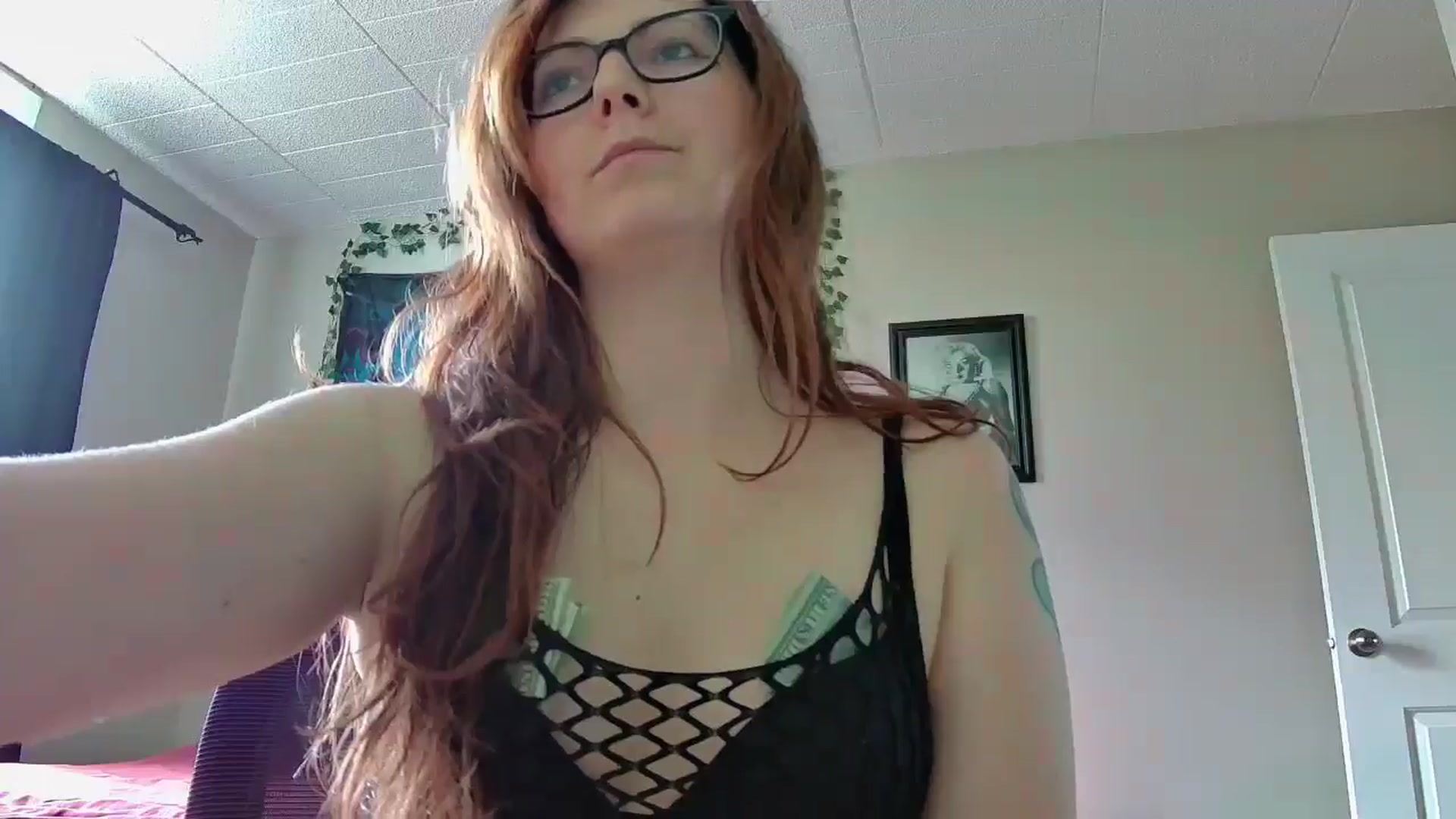 Gallery image thumbnail from JadexGoddess's myfreecams stream on, 08/17/2024, 18:04 image 10 of 20