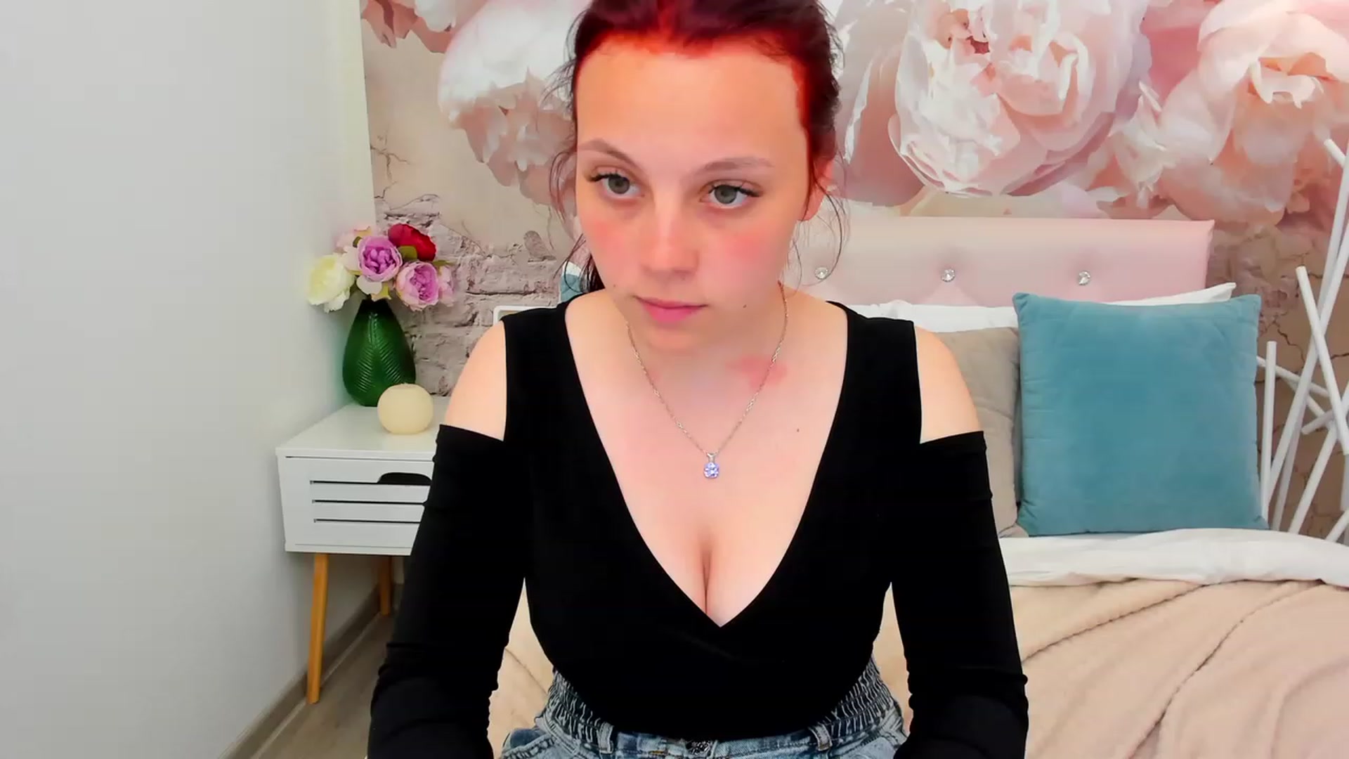 Gallery image thumbnail from JadyJace's myfreecams stream on, 05/10/2023, 17:41 image 3 of 20