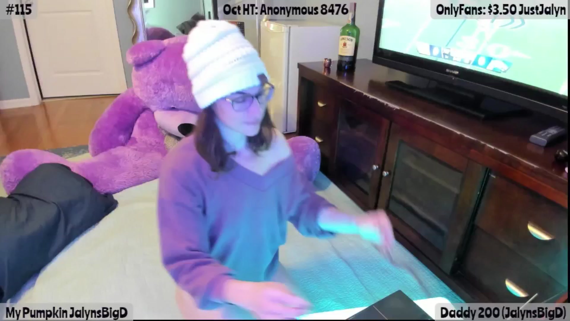 Gallery image thumbnail from Jalyn's myfreecams stream on, 10/24/2025, 24:55 image 15 of 20
