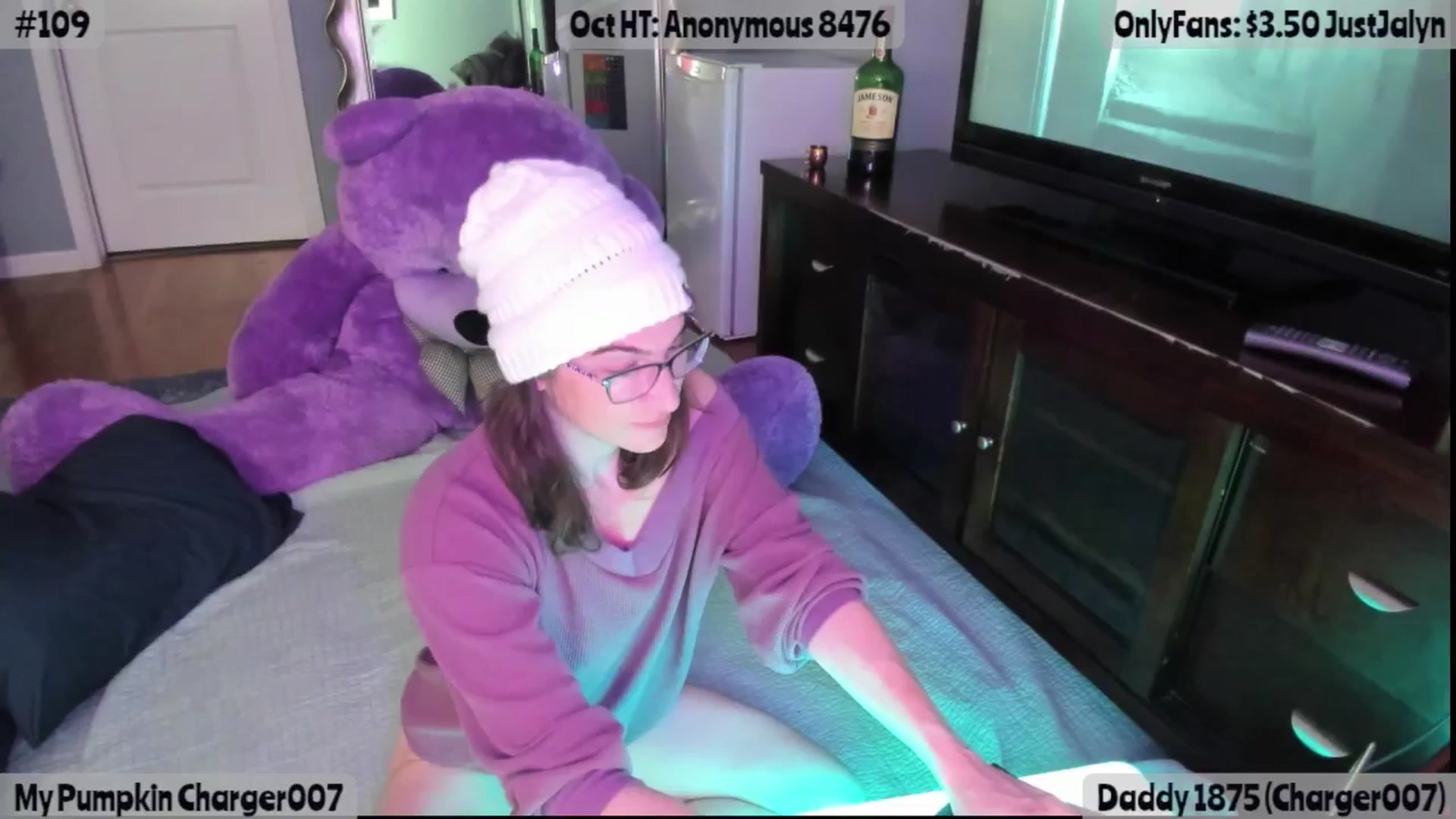 Gallery image thumbnail from Jalyn's myfreecams stream on, 10/24/2025, 02:41 image 15 of 20