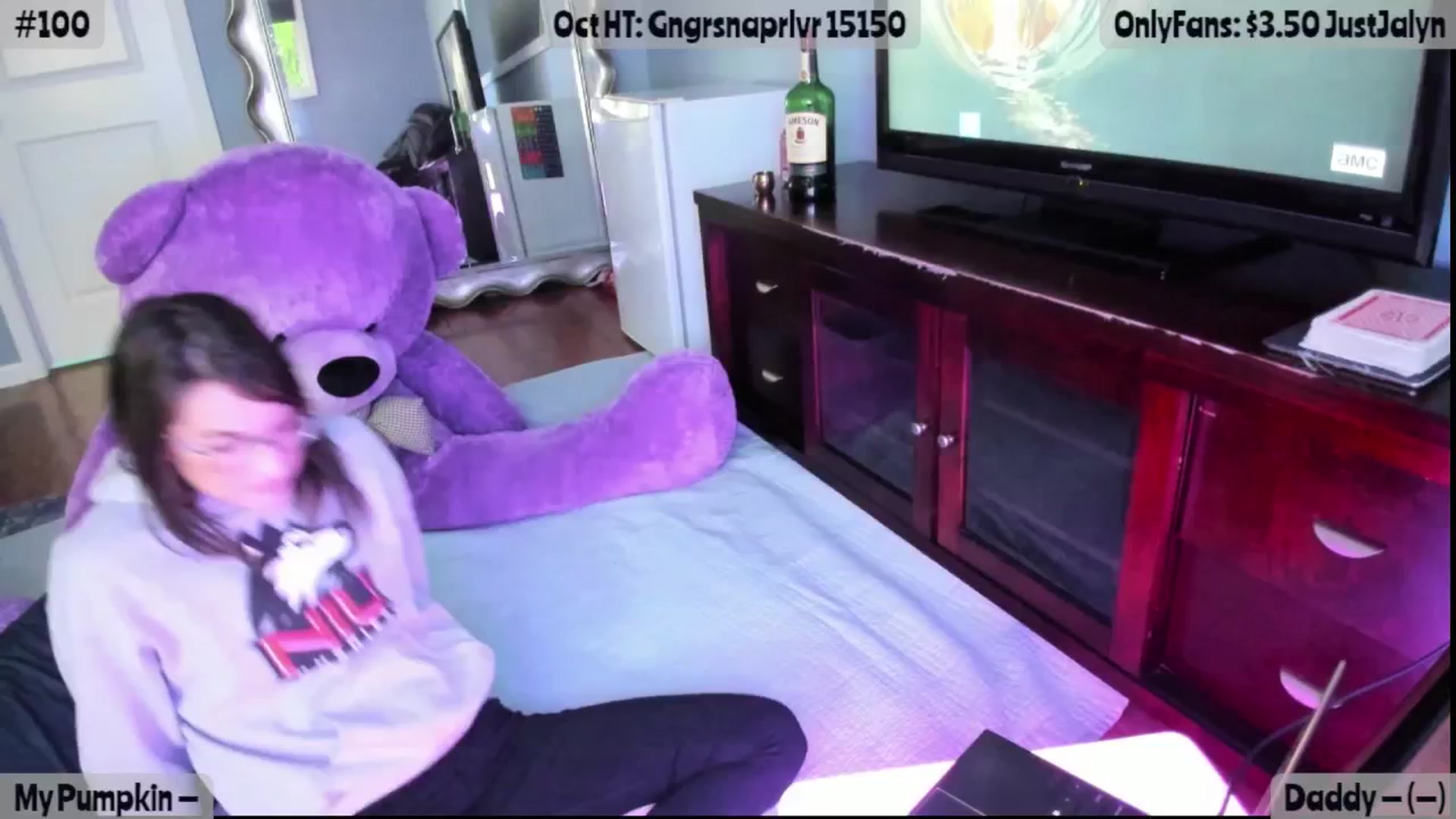 Gallery image thumbnail from Jalyn's myfreecams stream on, 10/25/2025, 24:03 image 2 of 20