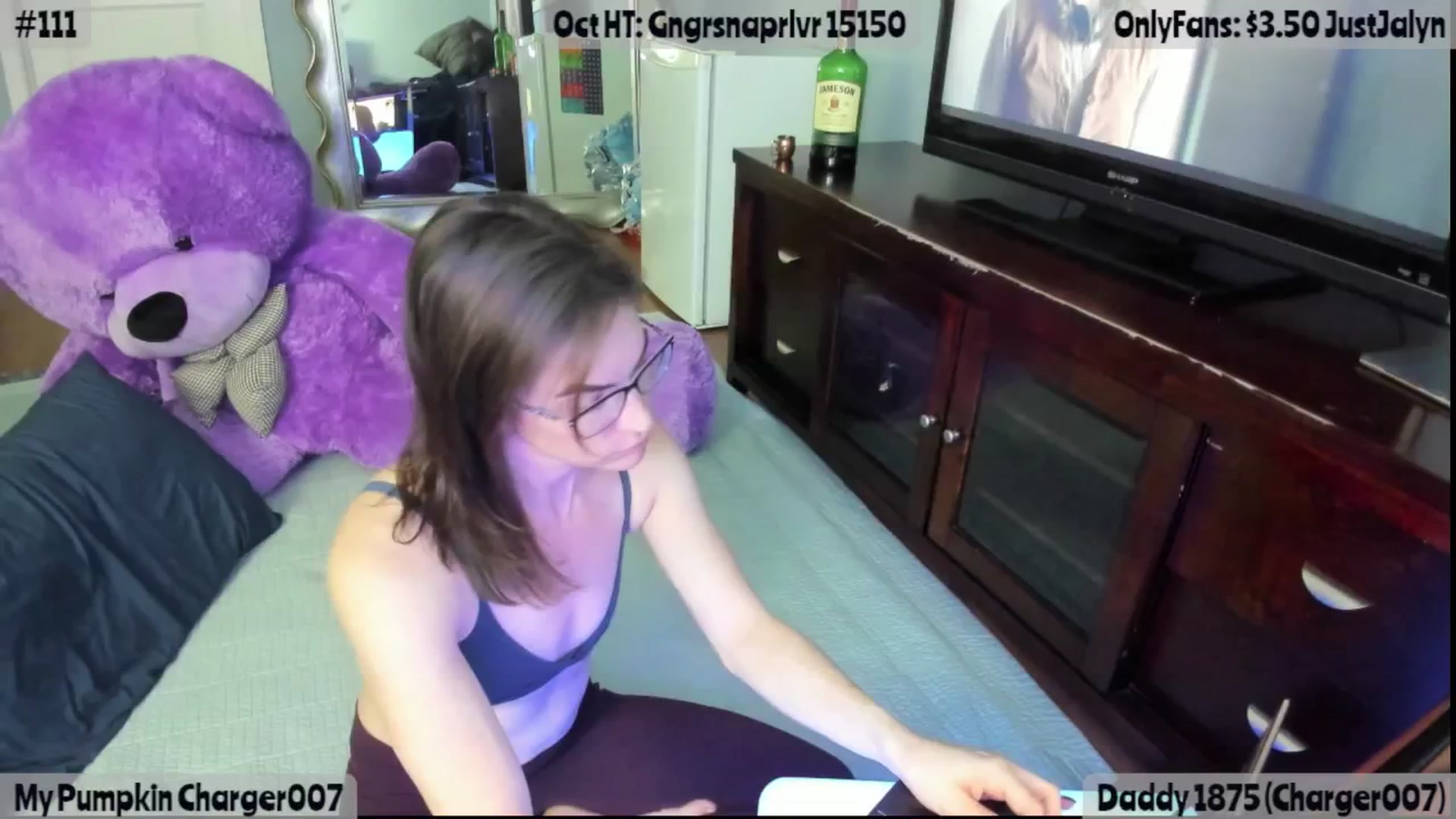 Gallery image thumbnail from Jalyn's myfreecams stream on, 10/28/2025, 24:02 image 16 of 20
