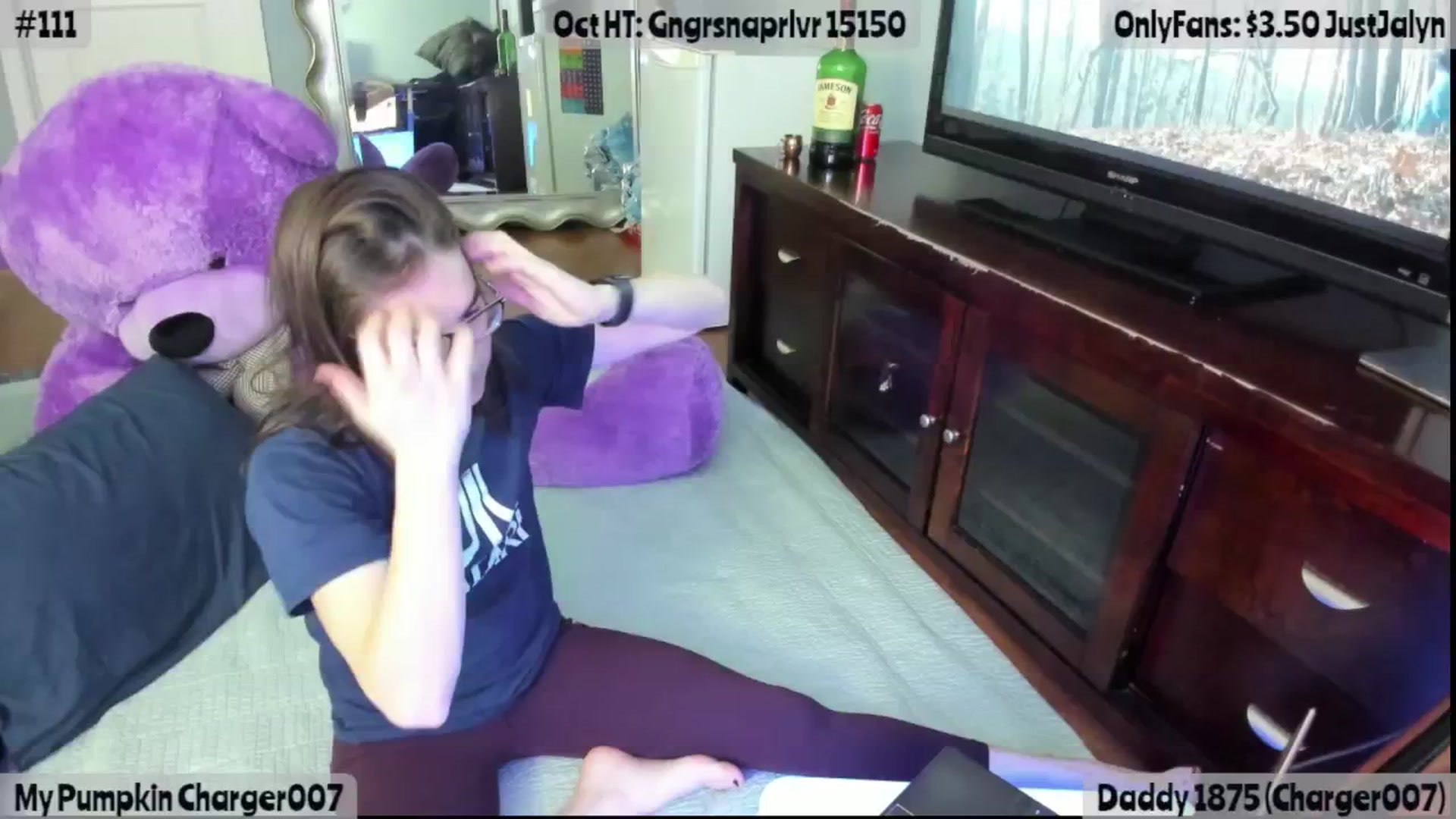 Gallery image thumbnail from Jalyn's myfreecams stream on, 10/28/2025, 24:02 image 3 of 20