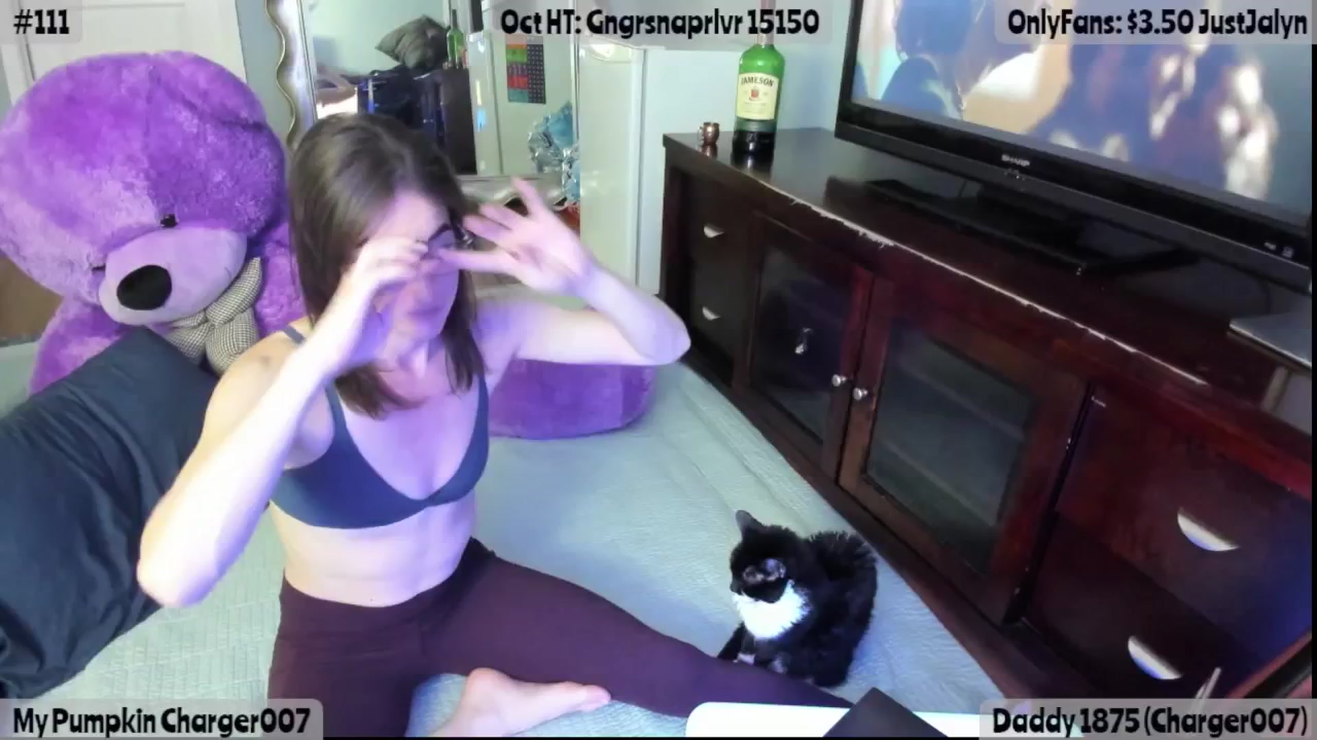 Gallery image thumbnail from Jalyn's myfreecams stream on, 10/28/2025, 01:22 image 7 of 20