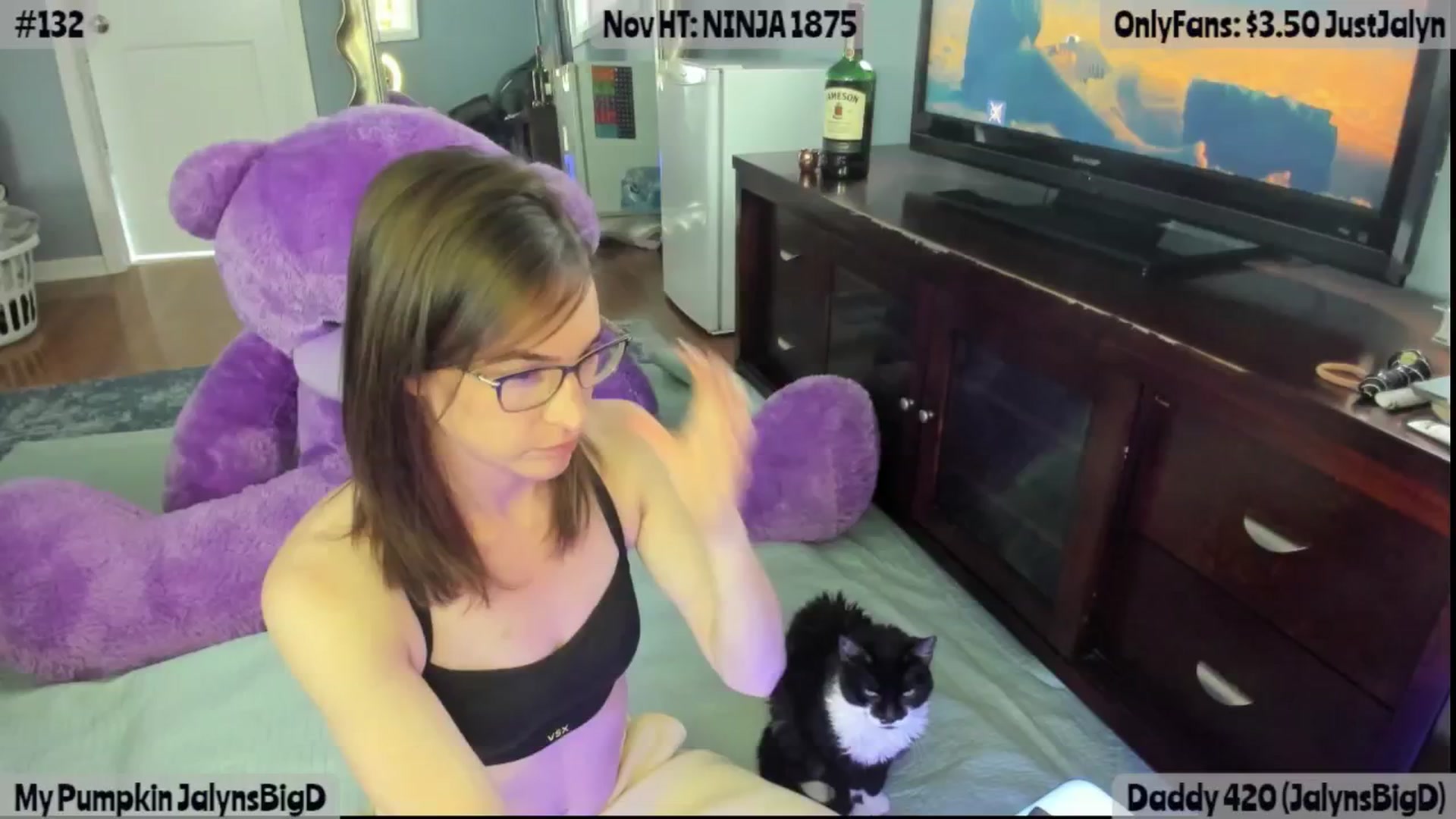 Gallery image thumbnail from Jalyn's myfreecams stream on, 11/01/2025, 20:50 image 5 of 20