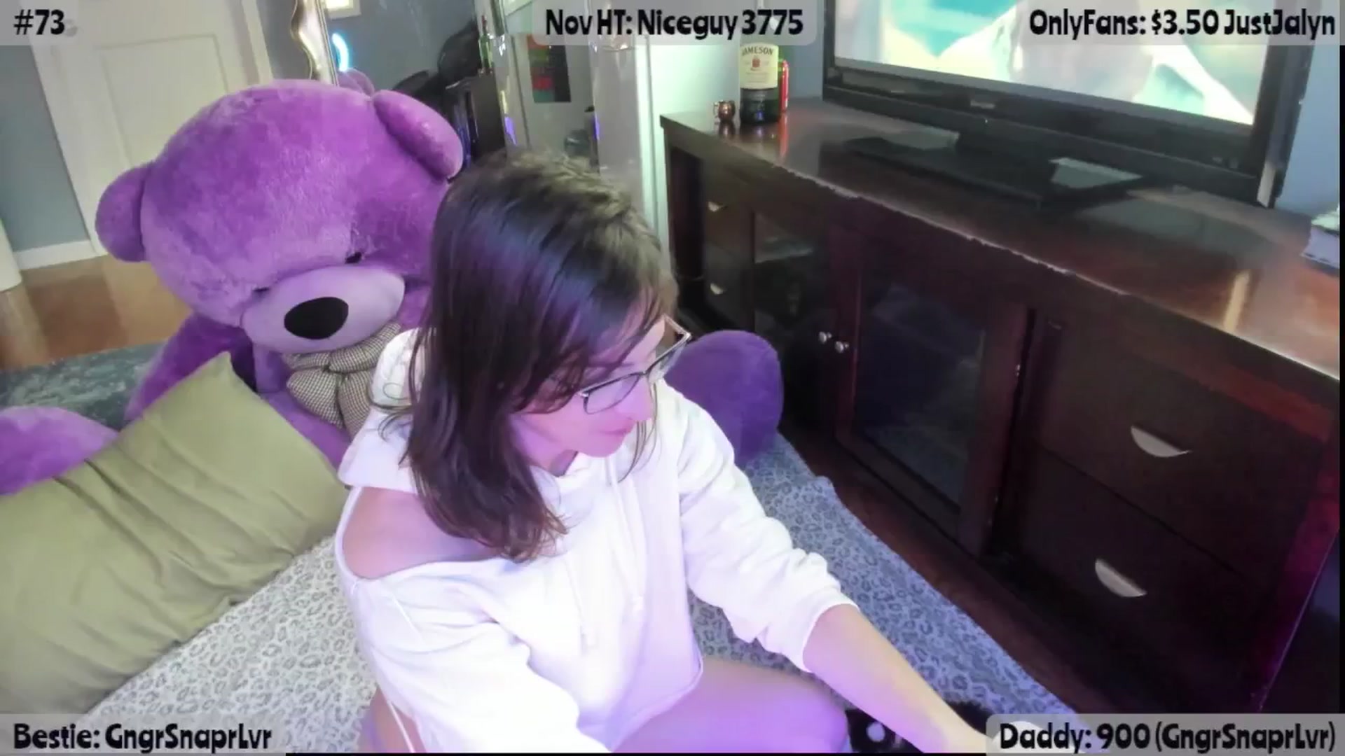 Gallery image thumbnail from Jalyn's myfreecams stream on, 11/08/2025, 14:43 image 15 of 20