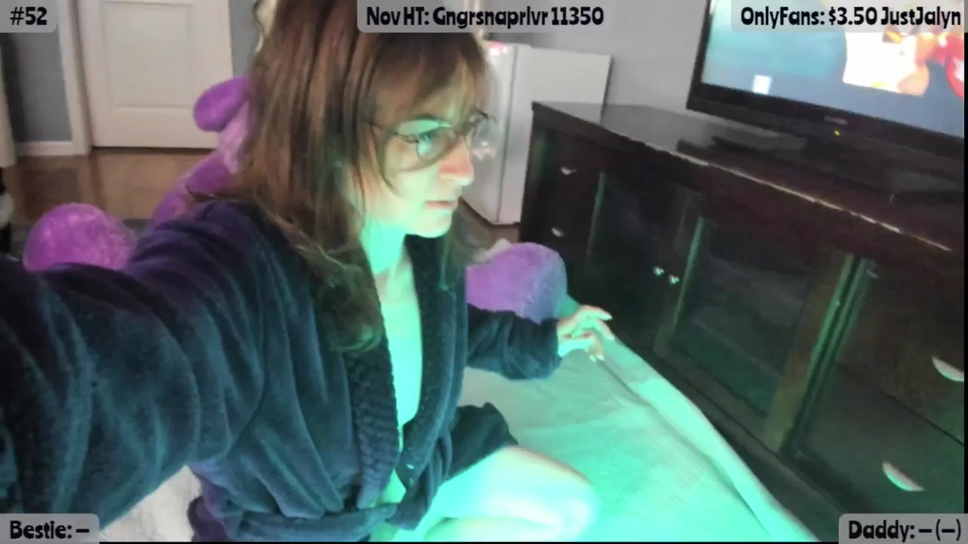 Gallery image thumbnail from Jalyn's myfreecams stream on, 11/28/2025, 11:39 image 6 of 20