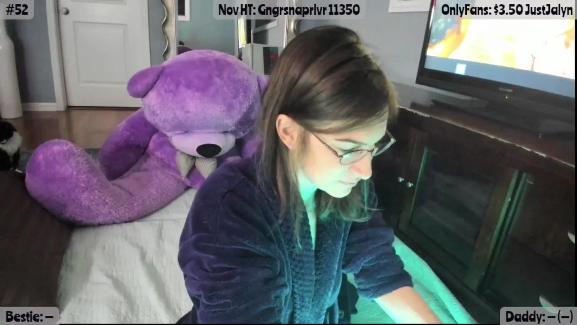Gallery image thumbnail from Jalyn's myfreecams stream on, 11/28/2025, 11:39 image 5 of 20