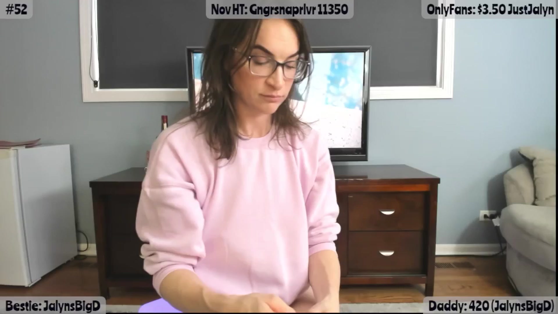 Gallery image thumbnail from Jalyn's myfreecams stream on, 11/29/2025, 18:07 image 13 of 20