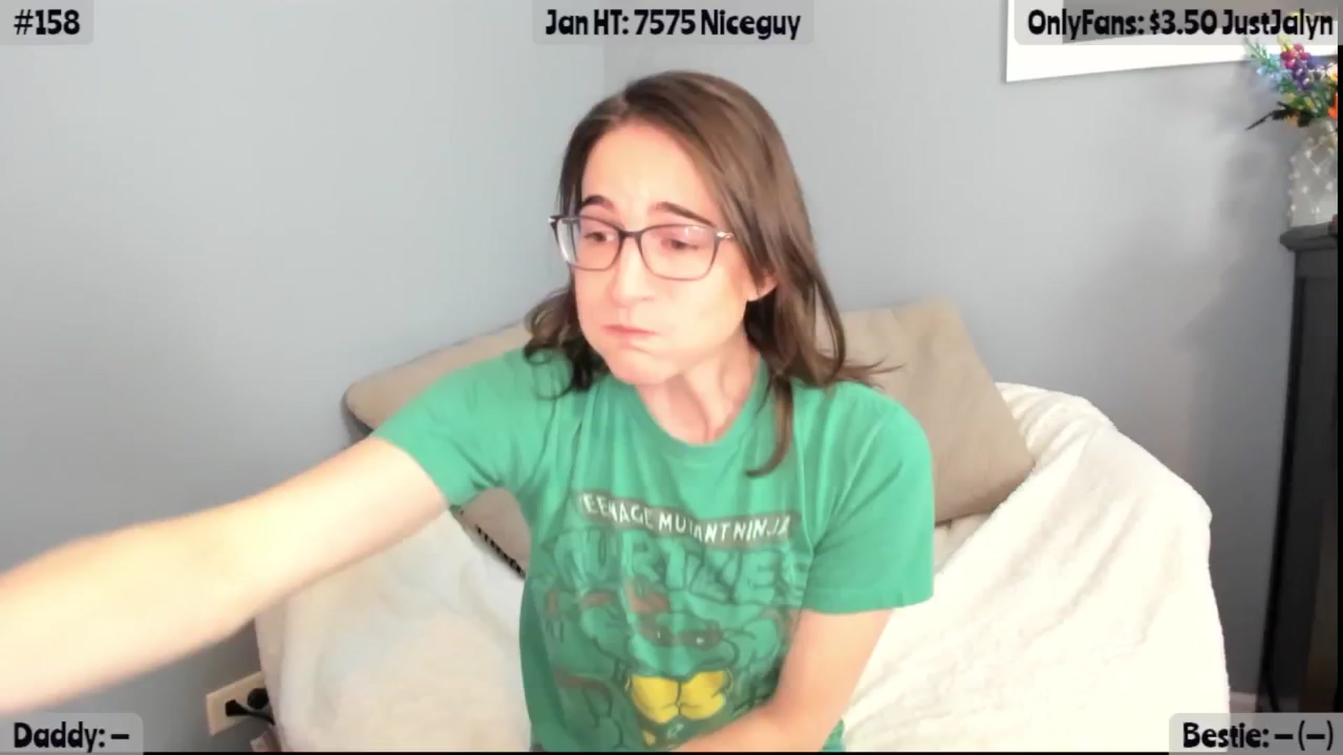 Gallery image thumbnail from Jalyn's myfreecams stream on, 01/27/2026, 24:40 image 14 of 20