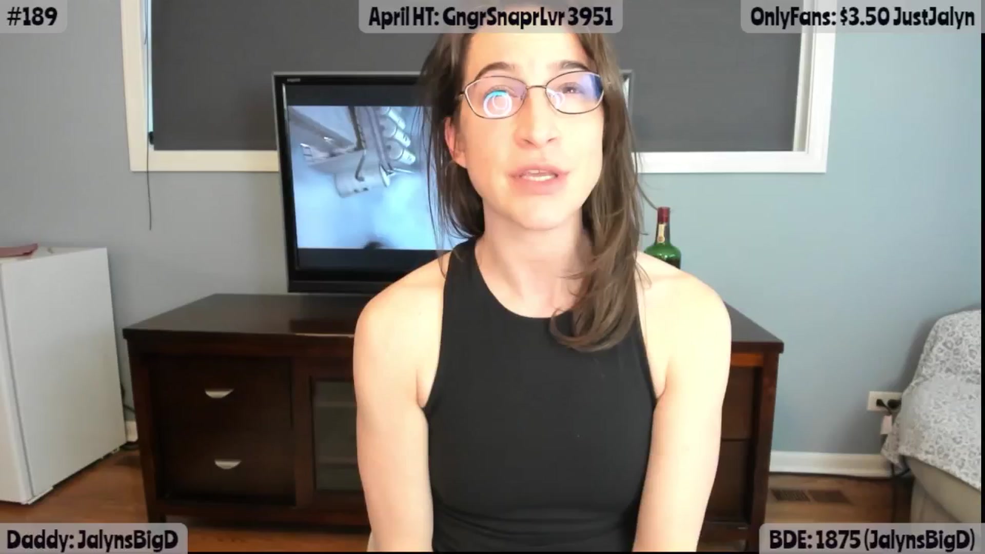 Gallery image thumbnail from Jalyn's myfreecams stream on, 04/08/2026, 24:33 image 13 of 20