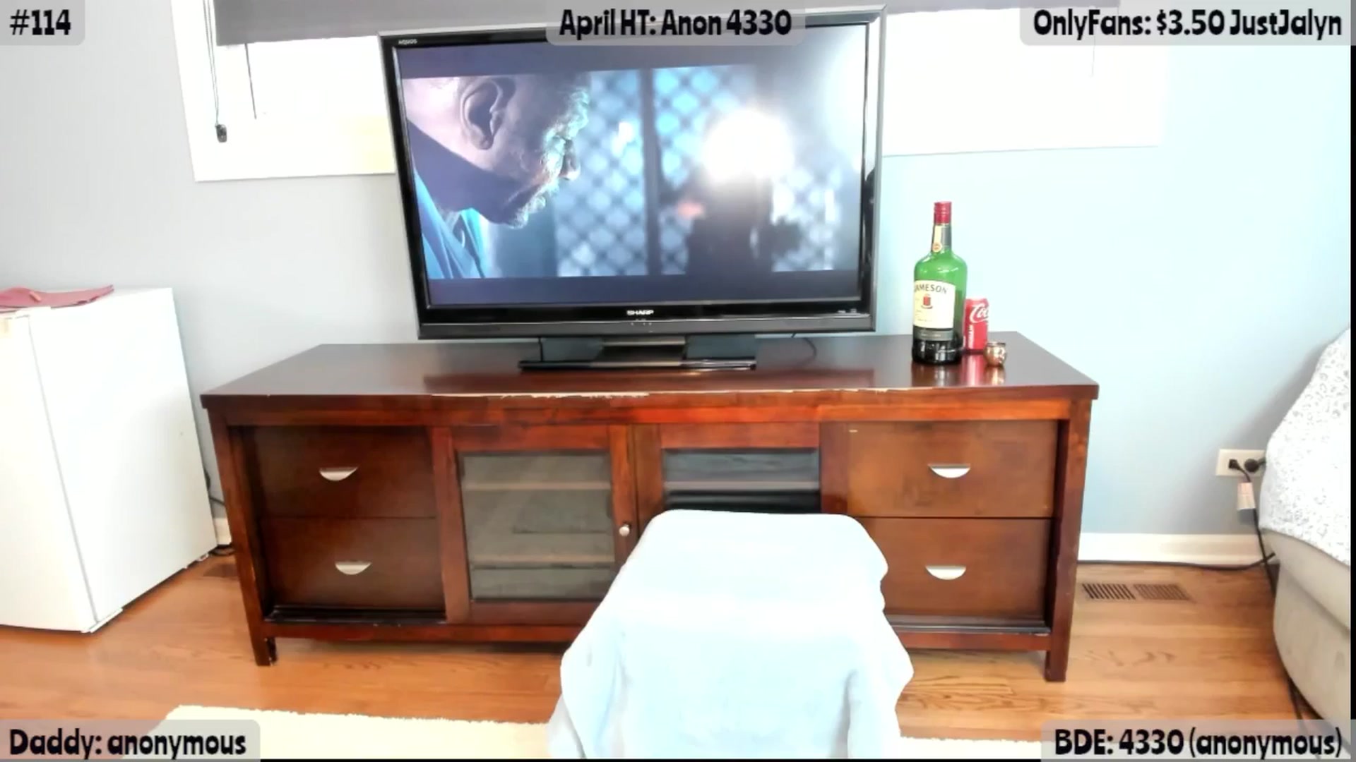 Gallery image thumbnail from Jalyn's myfreecams stream on, 04/12/2026, 24:04 image 19 of 20