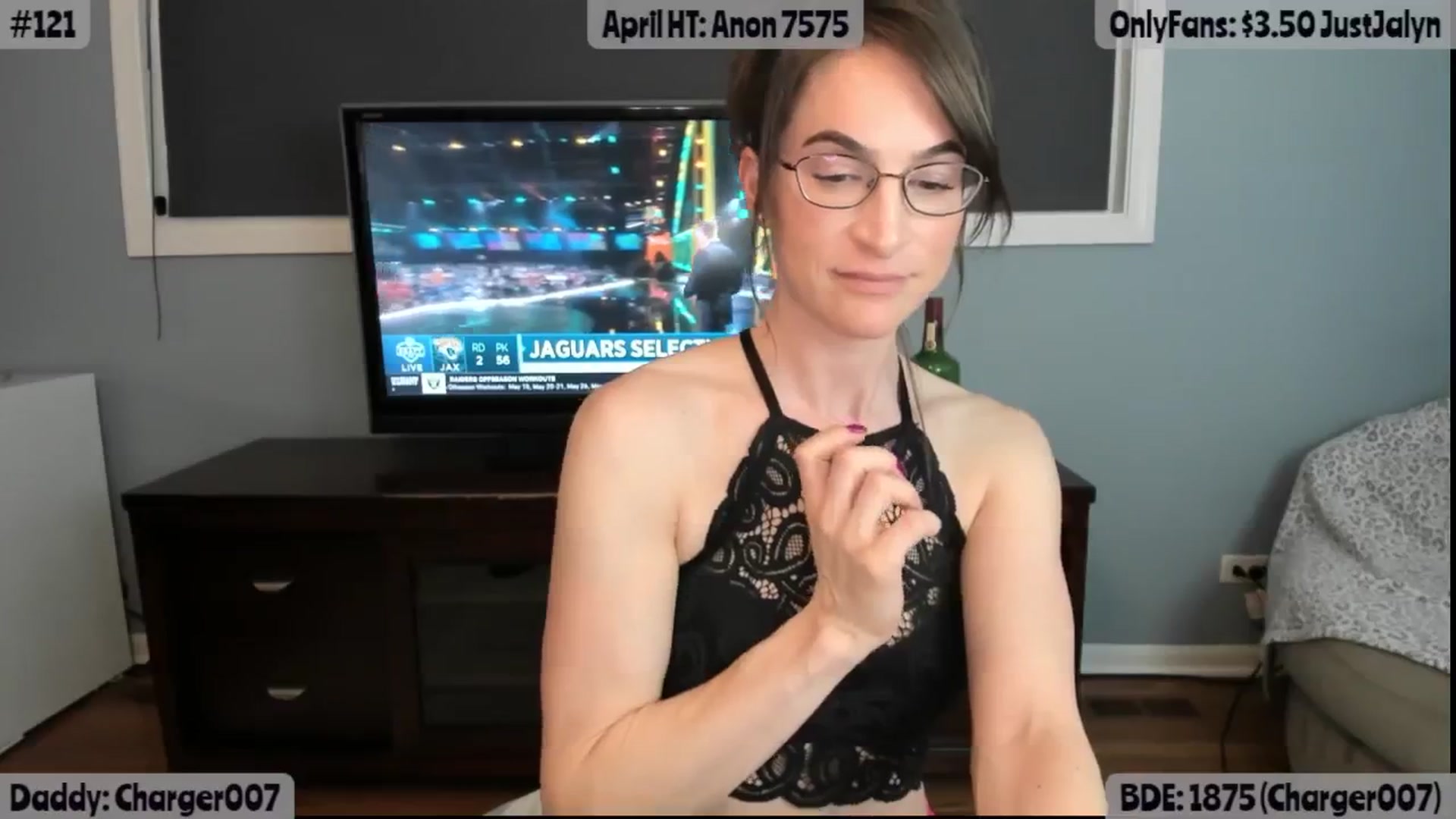 Gallery image thumbnail from Jalyn's myfreecams stream on, 04/25/2026, 01:05 image 16 of 20