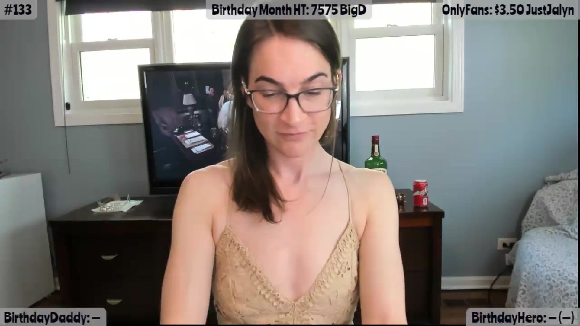 Gallery image thumbnail from Jalyn's myfreecams stream on, 05/09/2026, 23:15 image 6 of 20