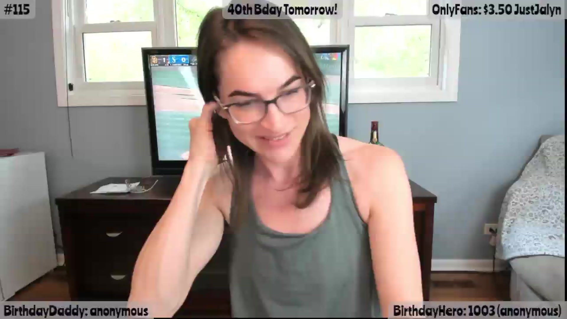 Gallery image thumbnail from Jalyn's myfreecams stream on, 05/17/2026, 23:54 image 13 of 20