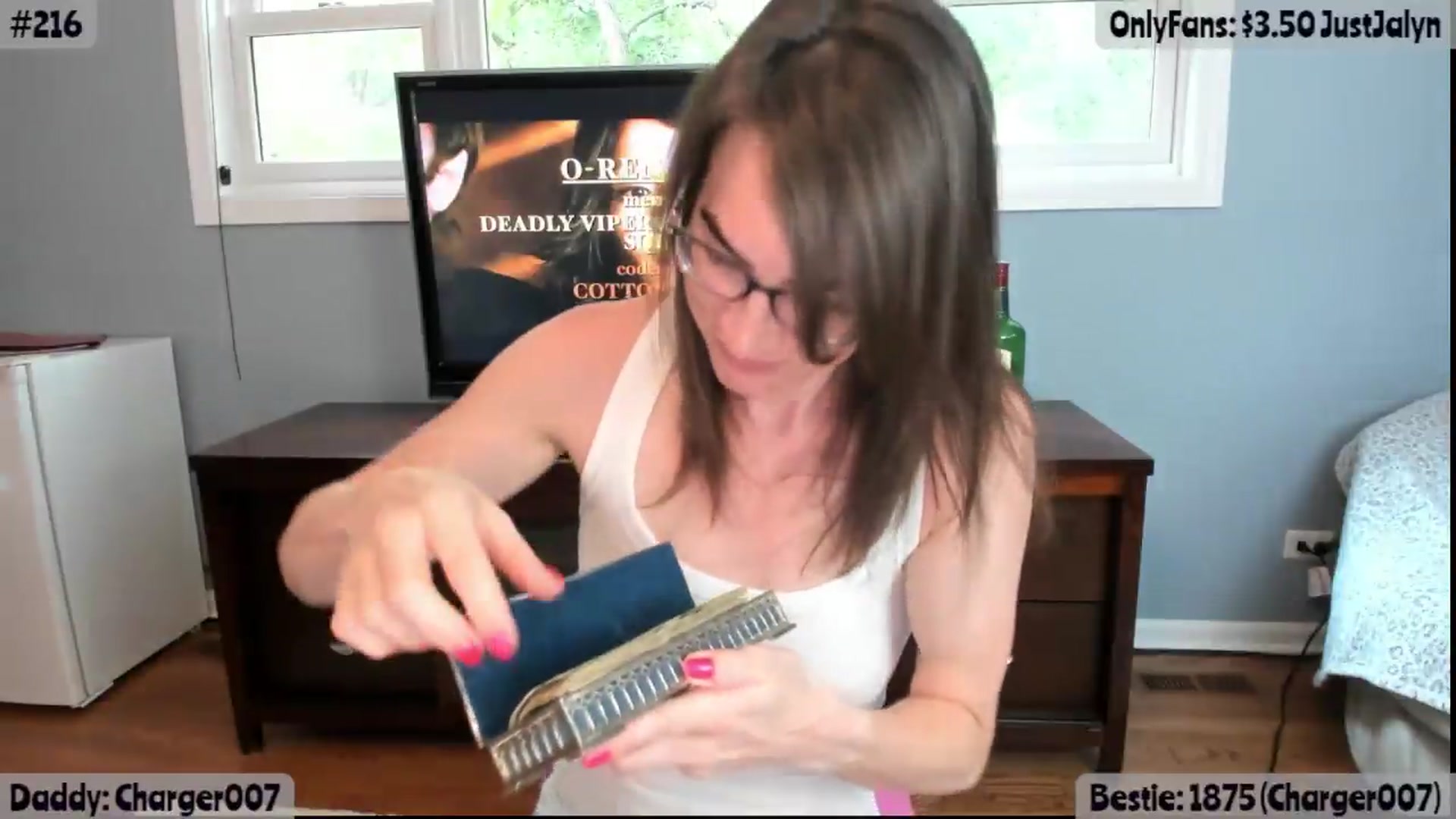 Gallery image thumbnail from Jalyn's myfreecams stream on, 06/05/2026, 23:12 image 6 of 20