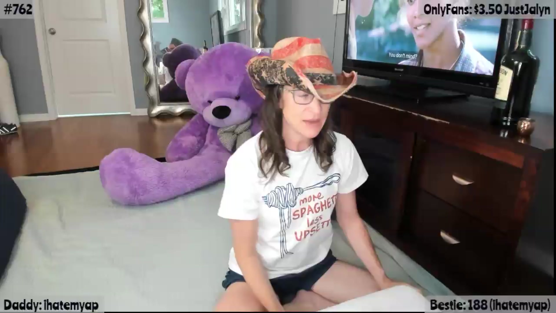 Gallery image thumbnail from Jalyn's myfreecams stream on, 07/04/2026, 14:33 image 17 of 20