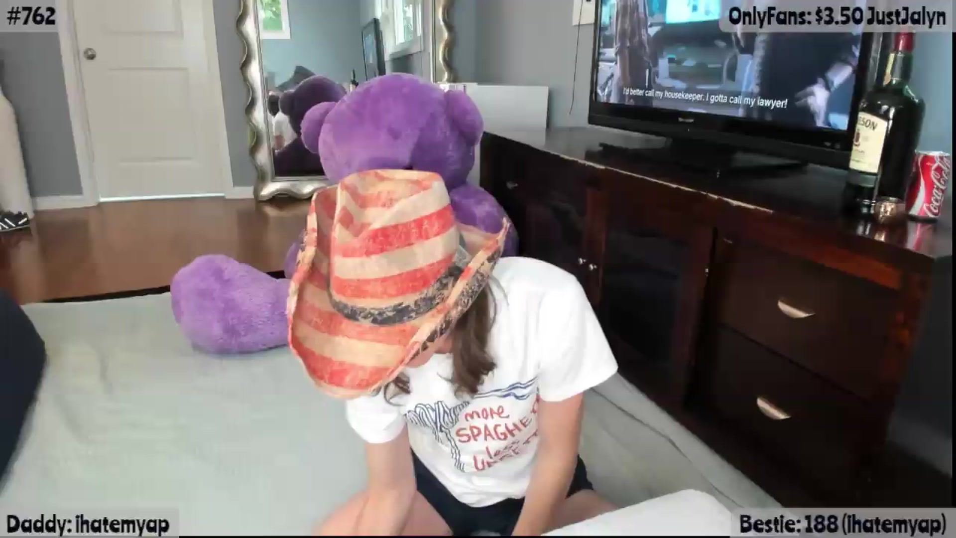 Gallery image thumbnail from Jalyn's myfreecams stream on, 07/04/2026, 14:33 image 14 of 20