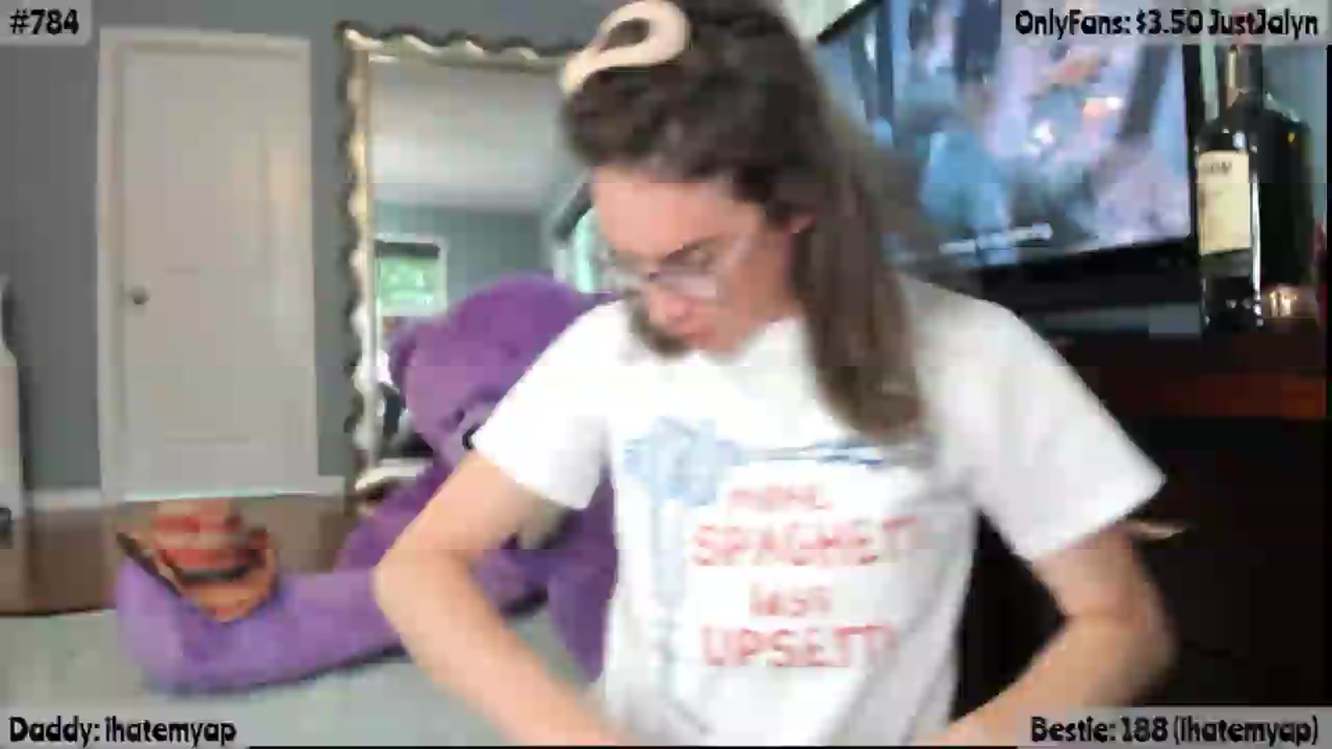 Gallery image thumbnail from Jalyn's myfreecams stream on, 07/04/2026, 14:33 image 7 of 20