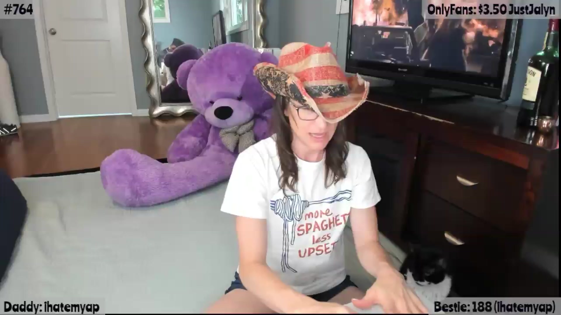 Gallery image thumbnail from Jalyn's myfreecams stream on, 07/04/2026, 14:59 image 4 of 20