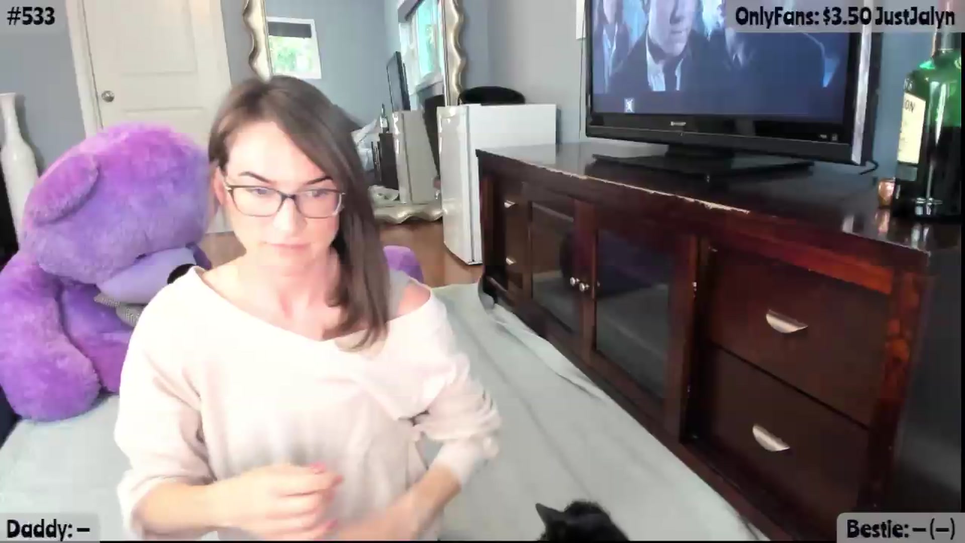 Gallery image thumbnail from Jalyn's myfreecams stream on, 07/08/2026, 24:01 image 4 of 20