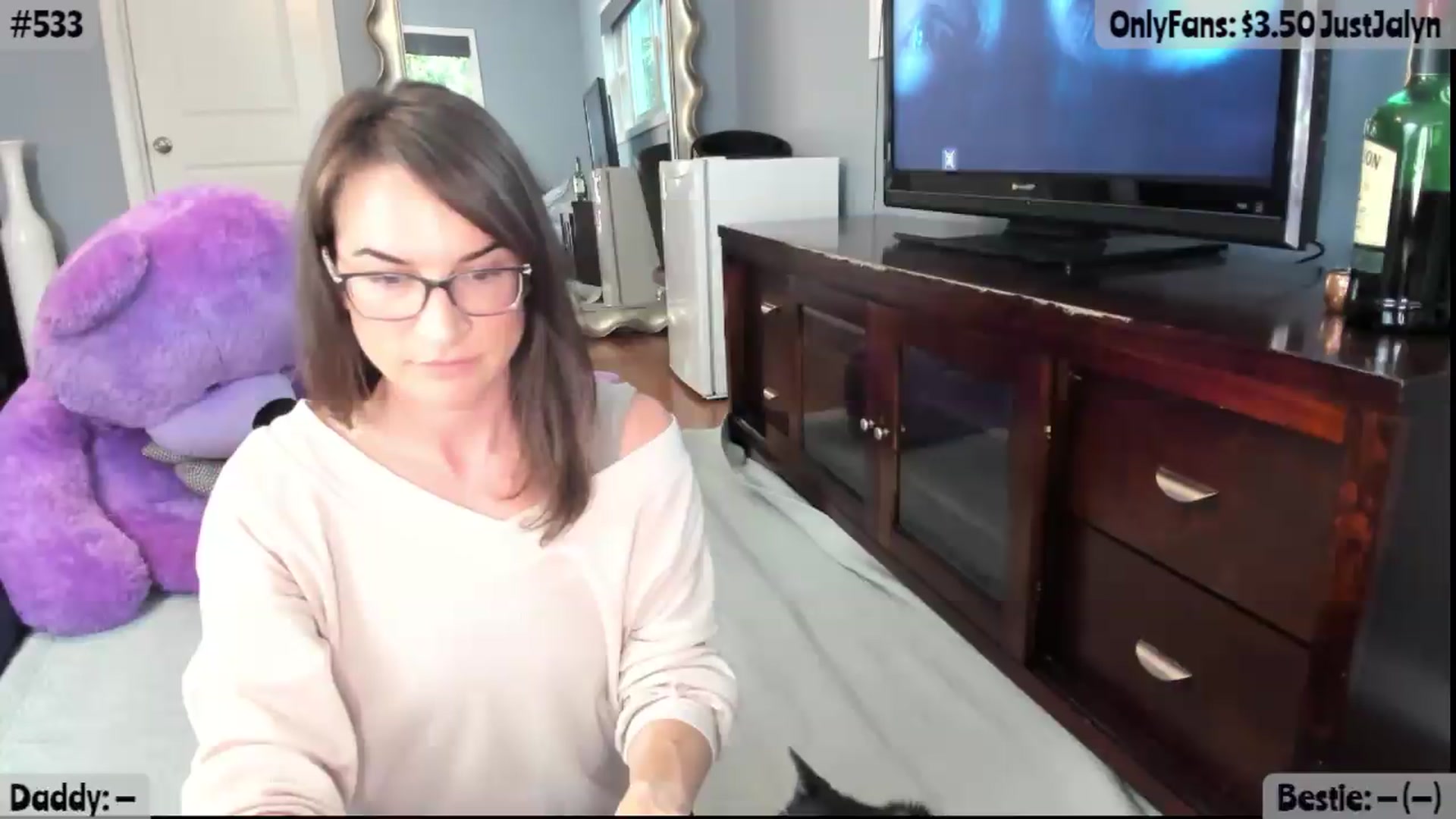 Gallery image thumbnail from Jalyn's myfreecams stream on, 07/08/2026, 24:01 image 5 of 20