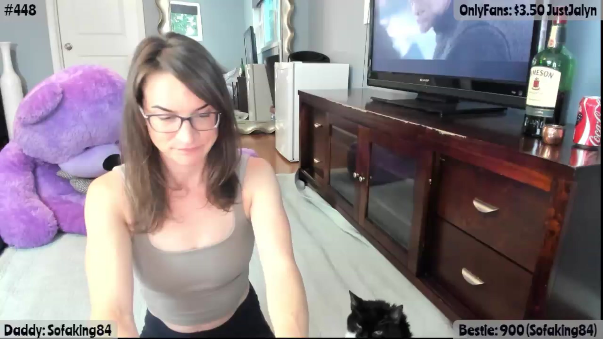 Gallery image thumbnail from Jalyn's myfreecams stream on, 07/08/2026, 24:53 image 4 of 20