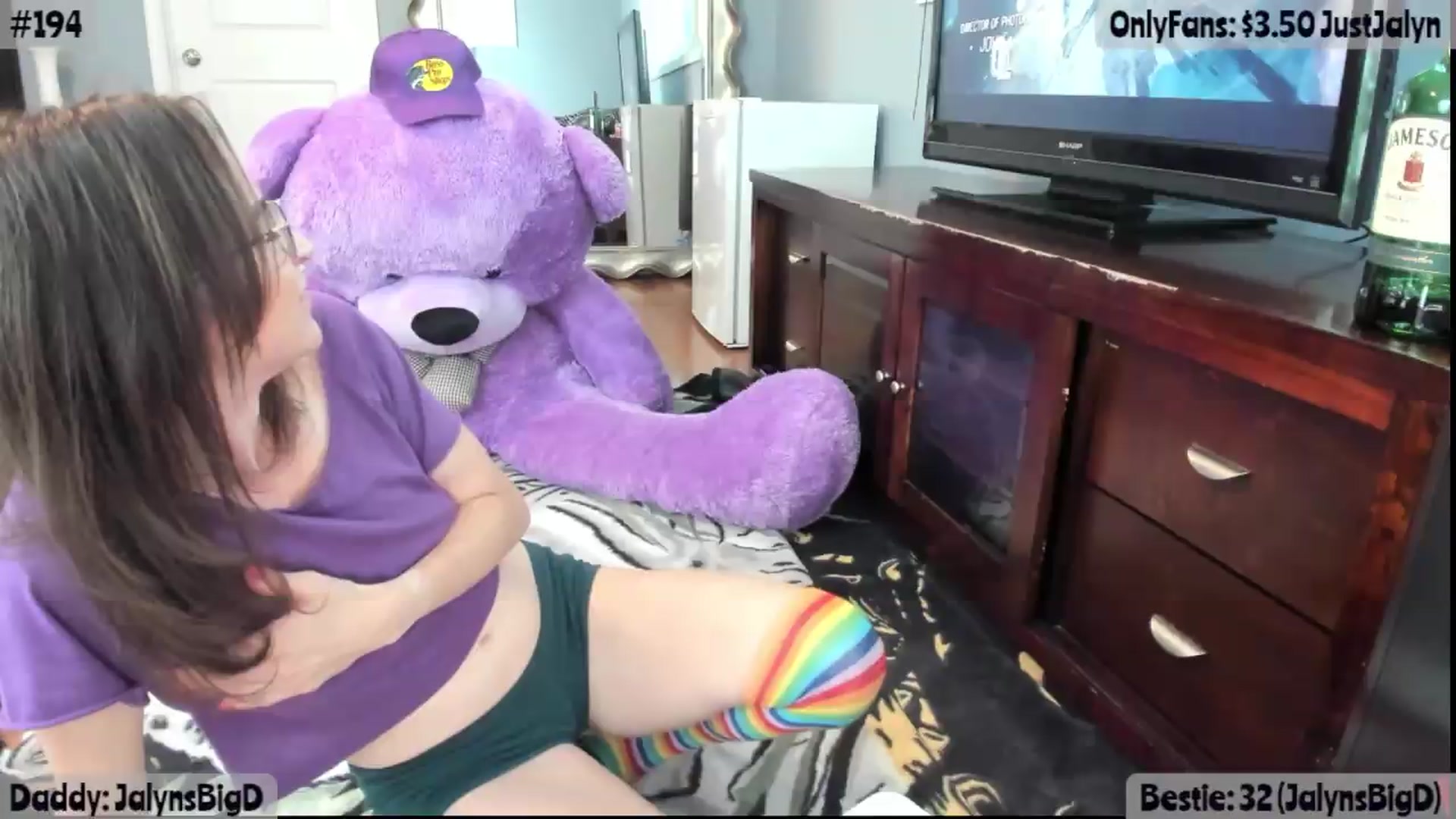 Gallery image thumbnail from Jalyn's myfreecams stream on, 07/10/2026, 23:08 image 13 of 20