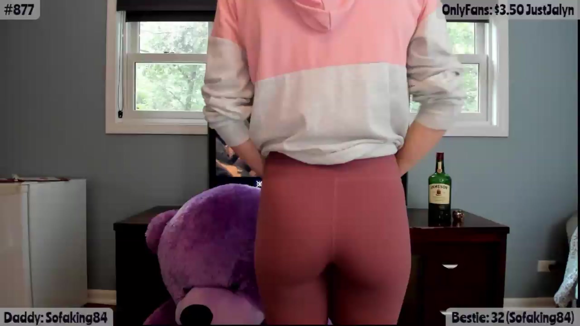 Gallery image thumbnail from Jalyn's myfreecams stream on, 08/01/2026, 17:12 image 17 of 20