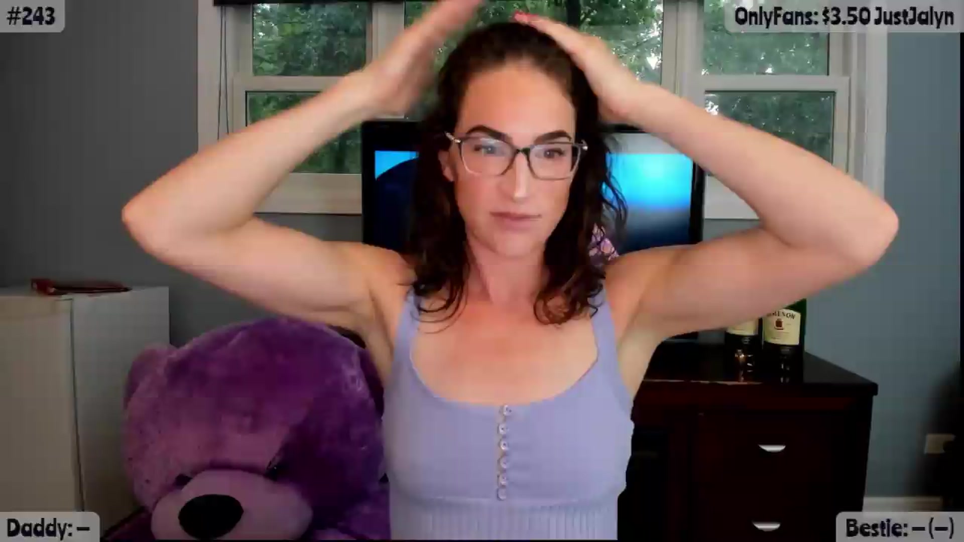 Gallery image thumbnail from Jalyn's myfreecams stream on, 08/11/2026, 24:03 image 3 of 20