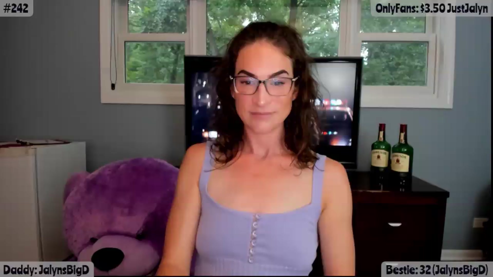 Gallery image thumbnail from Jalyn's myfreecams stream on, 08/11/2026, 24:03 image 13 of 20