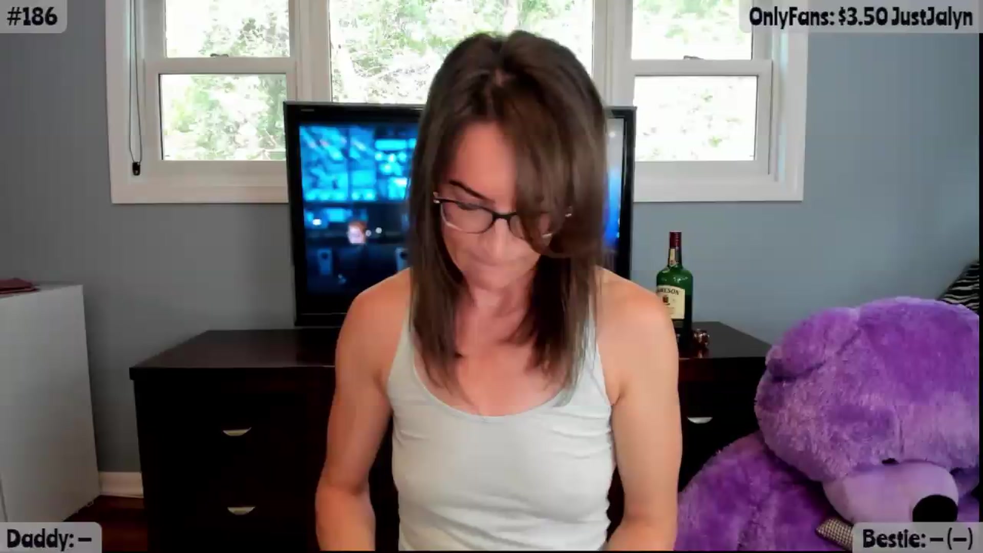 Gallery image thumbnail from Jalyn's myfreecams stream on, 08/17/2026, 24:45 image 1 of 20