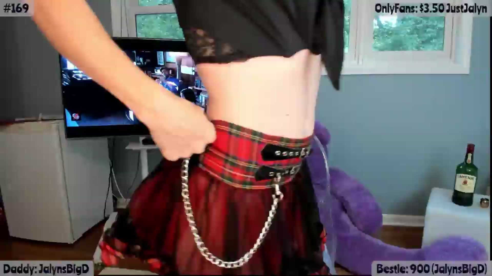 Gallery image thumbnail from Jalyn's myfreecams stream on, 08/29/2026, 24:02 image 14 of 20